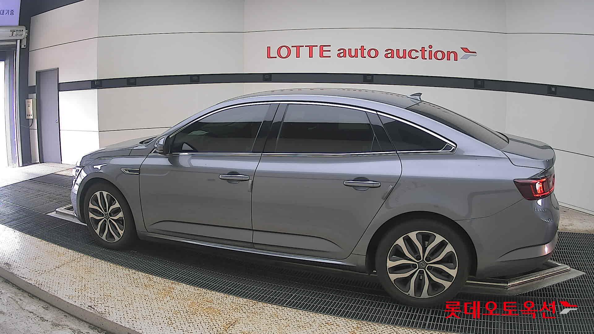 2016 - renault samsung sm6