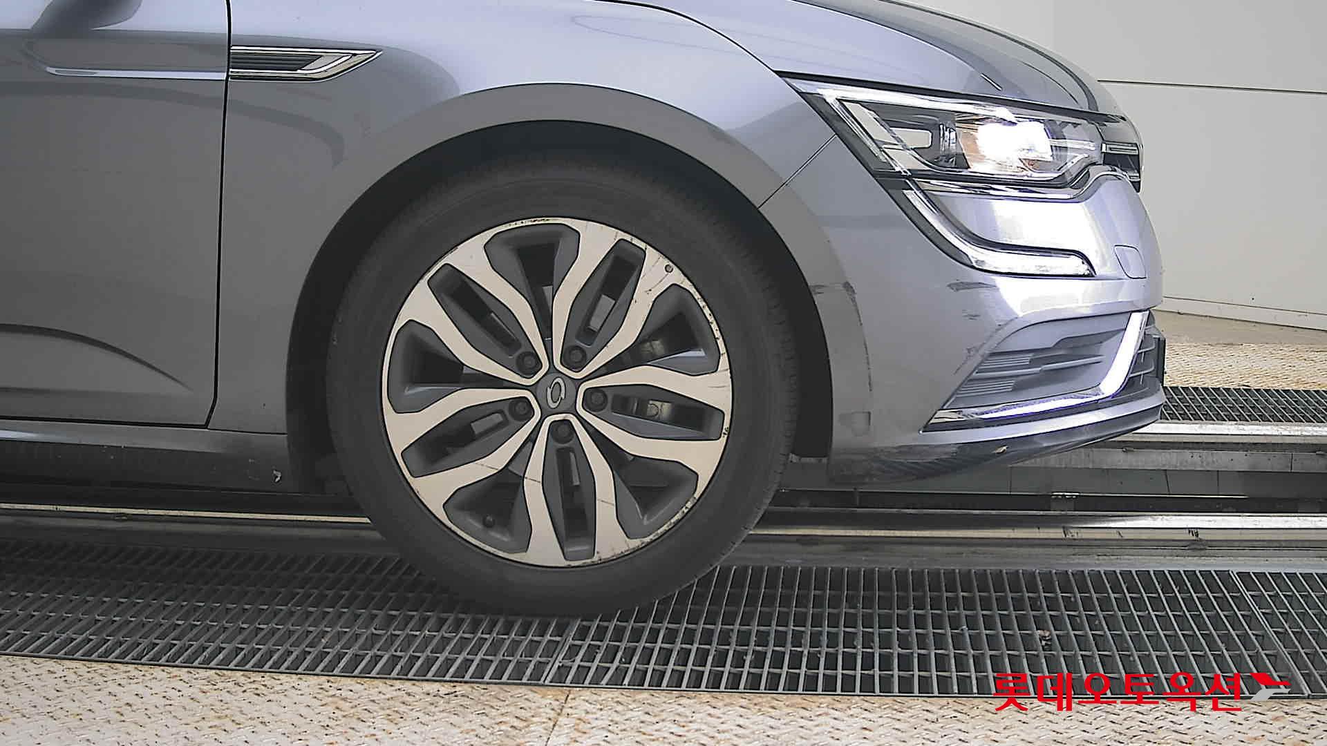 2016 - renault samsung sm6