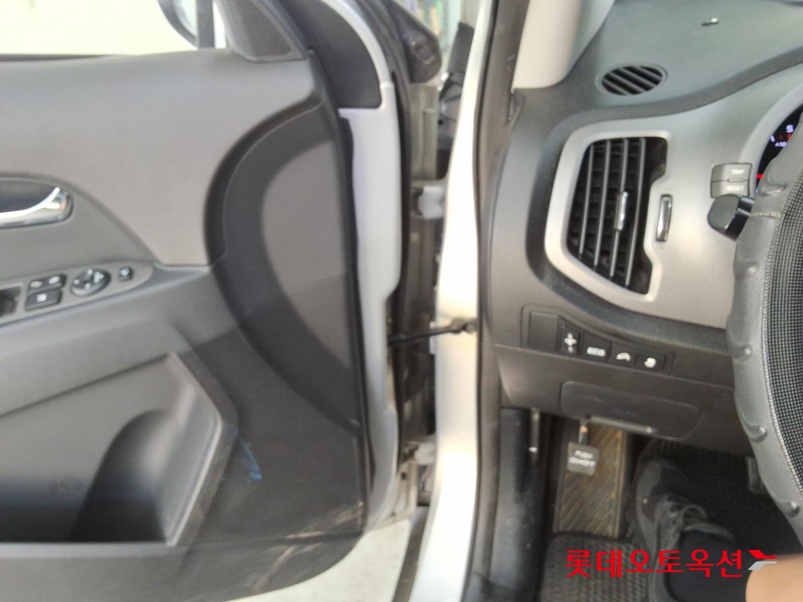 2015 - kia sportage