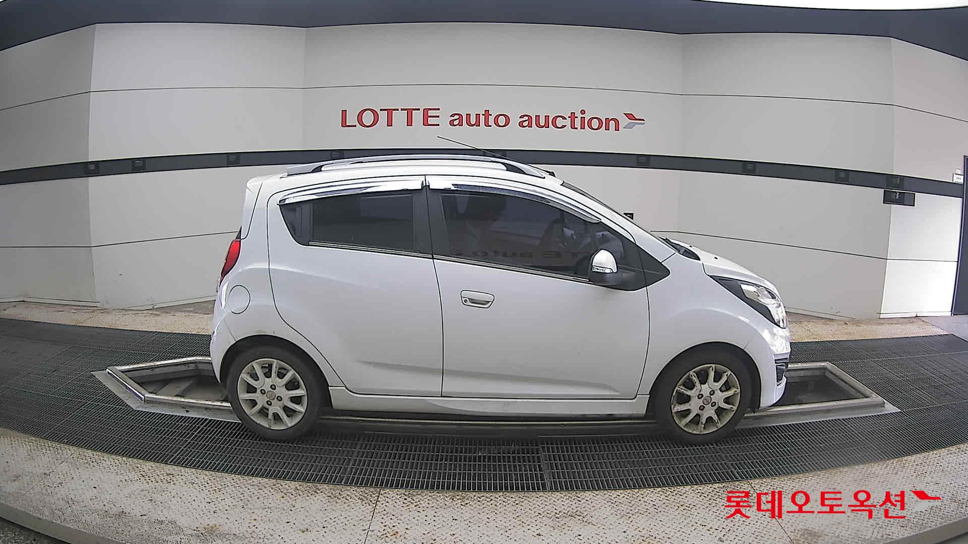2013 - chevrolet spark