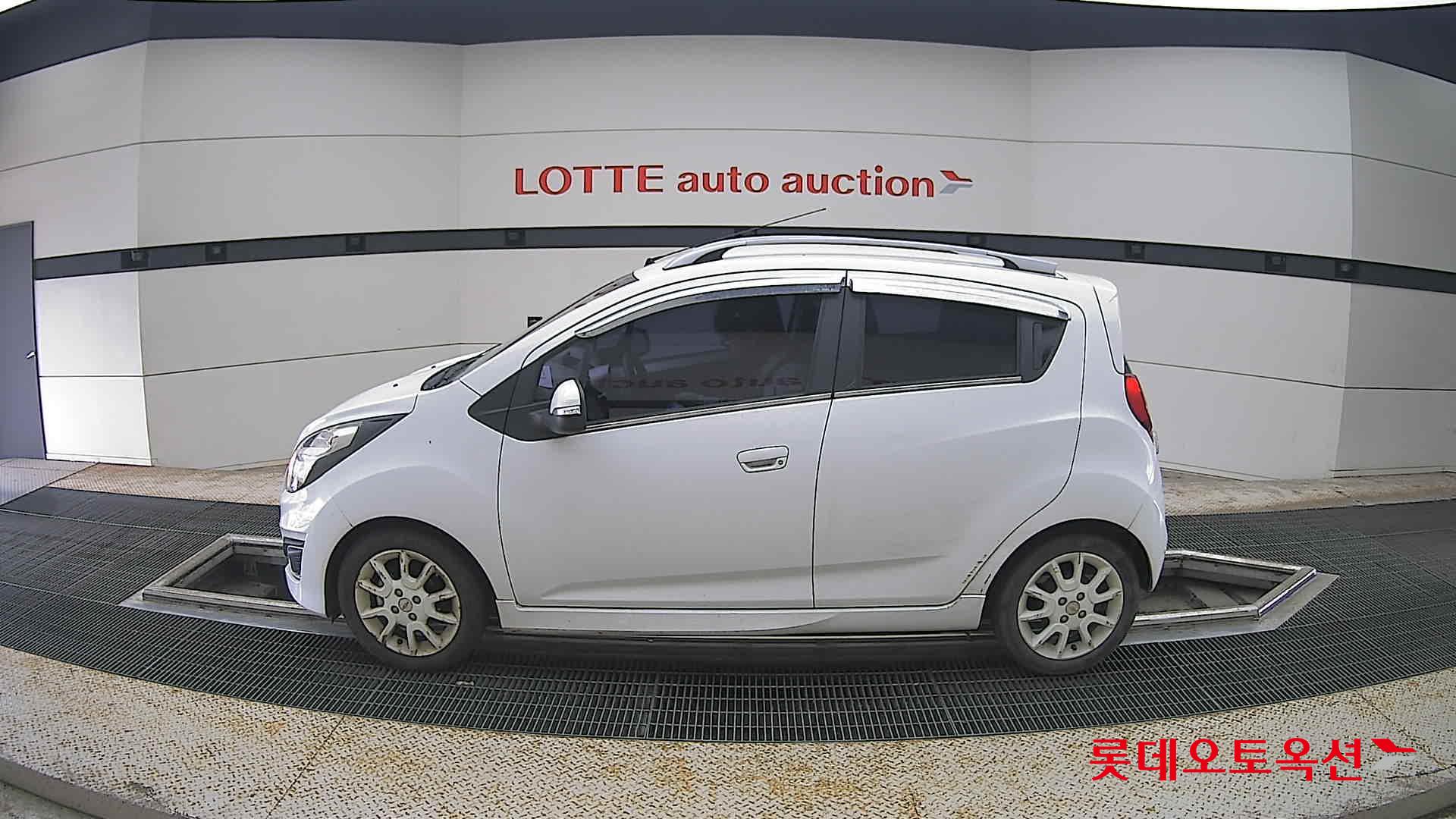 2013 - chevrolet spark