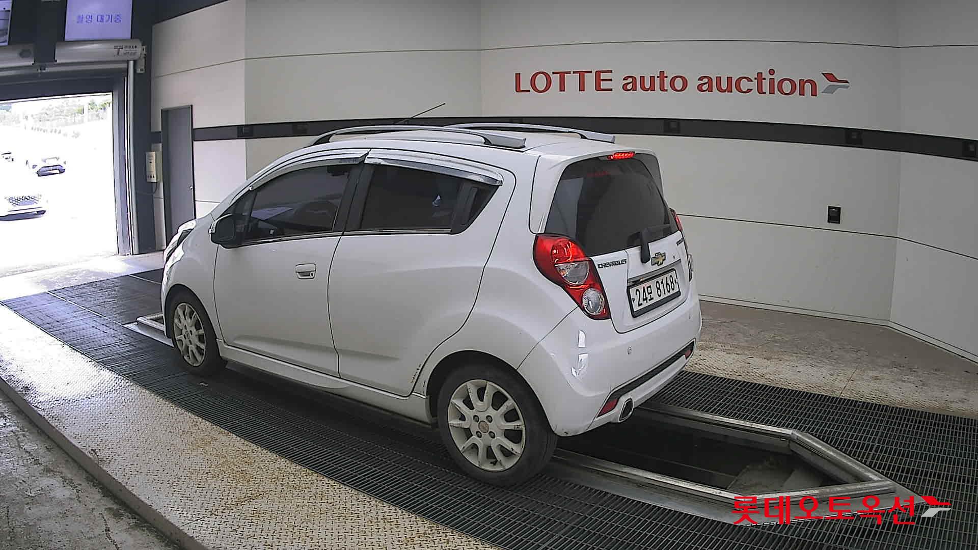 2013 - chevrolet spark
