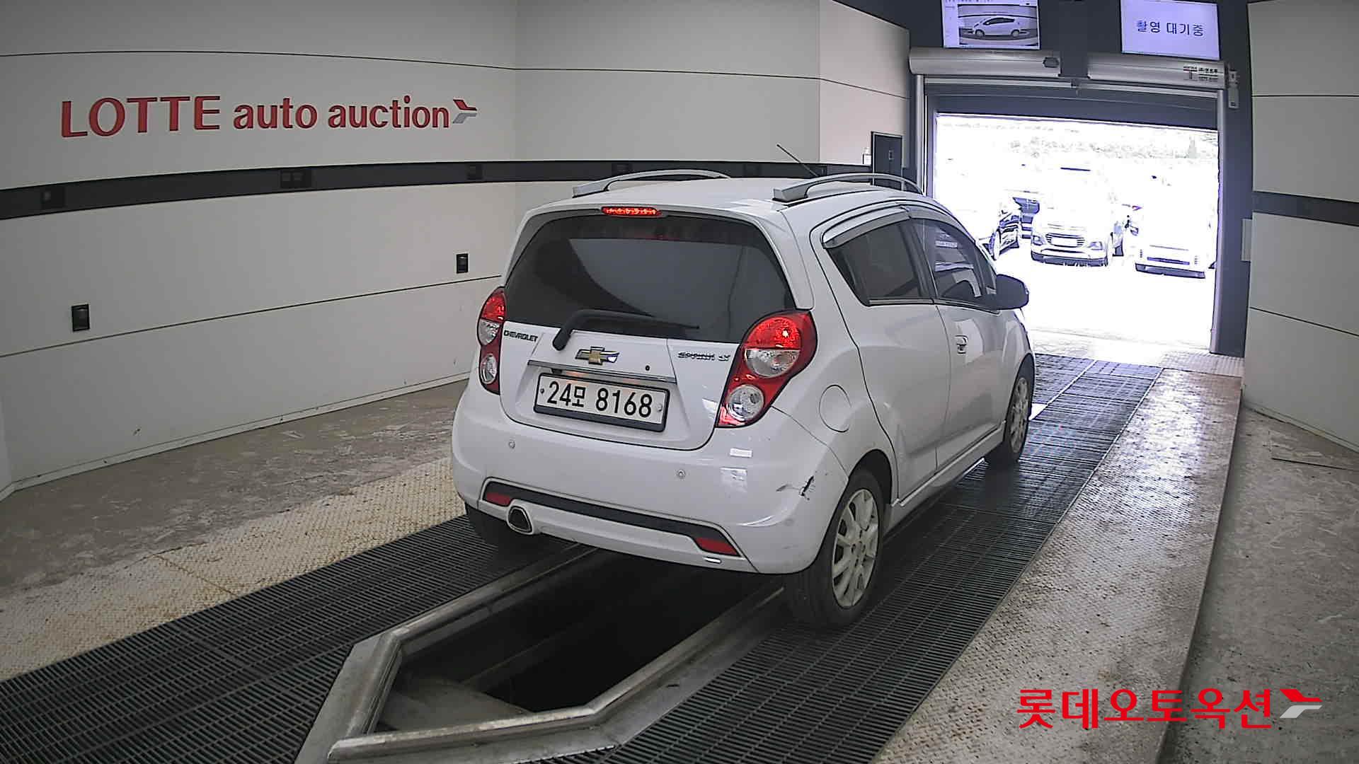 2013 - chevrolet spark