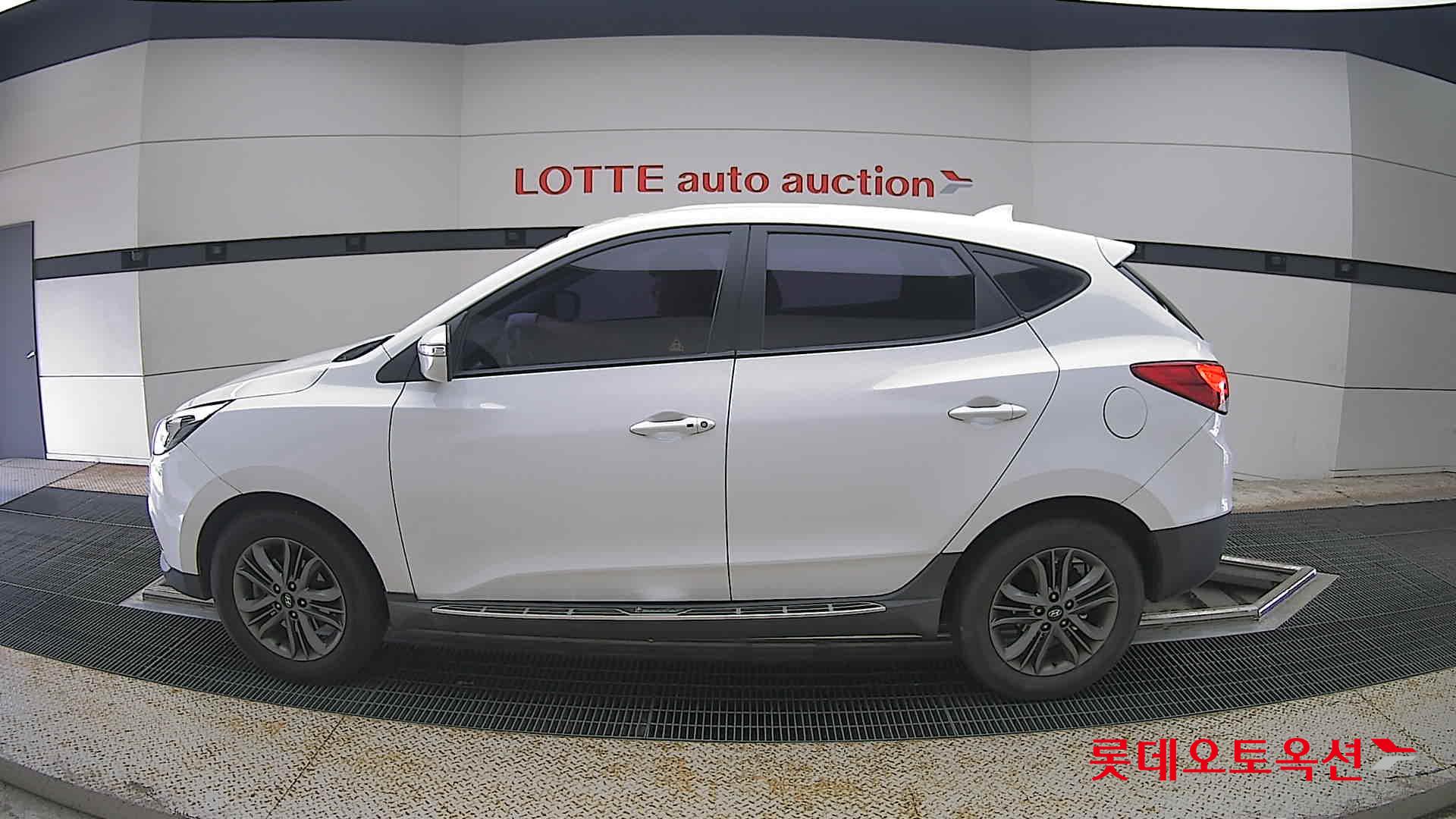 2014 - hyundai tucson