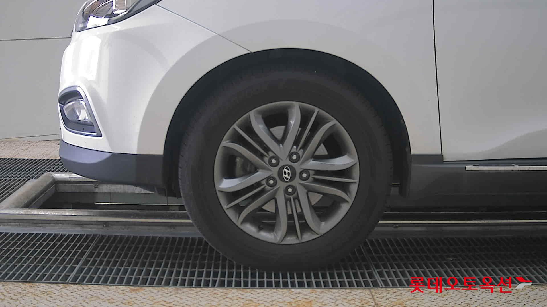 2014 - hyundai tucson