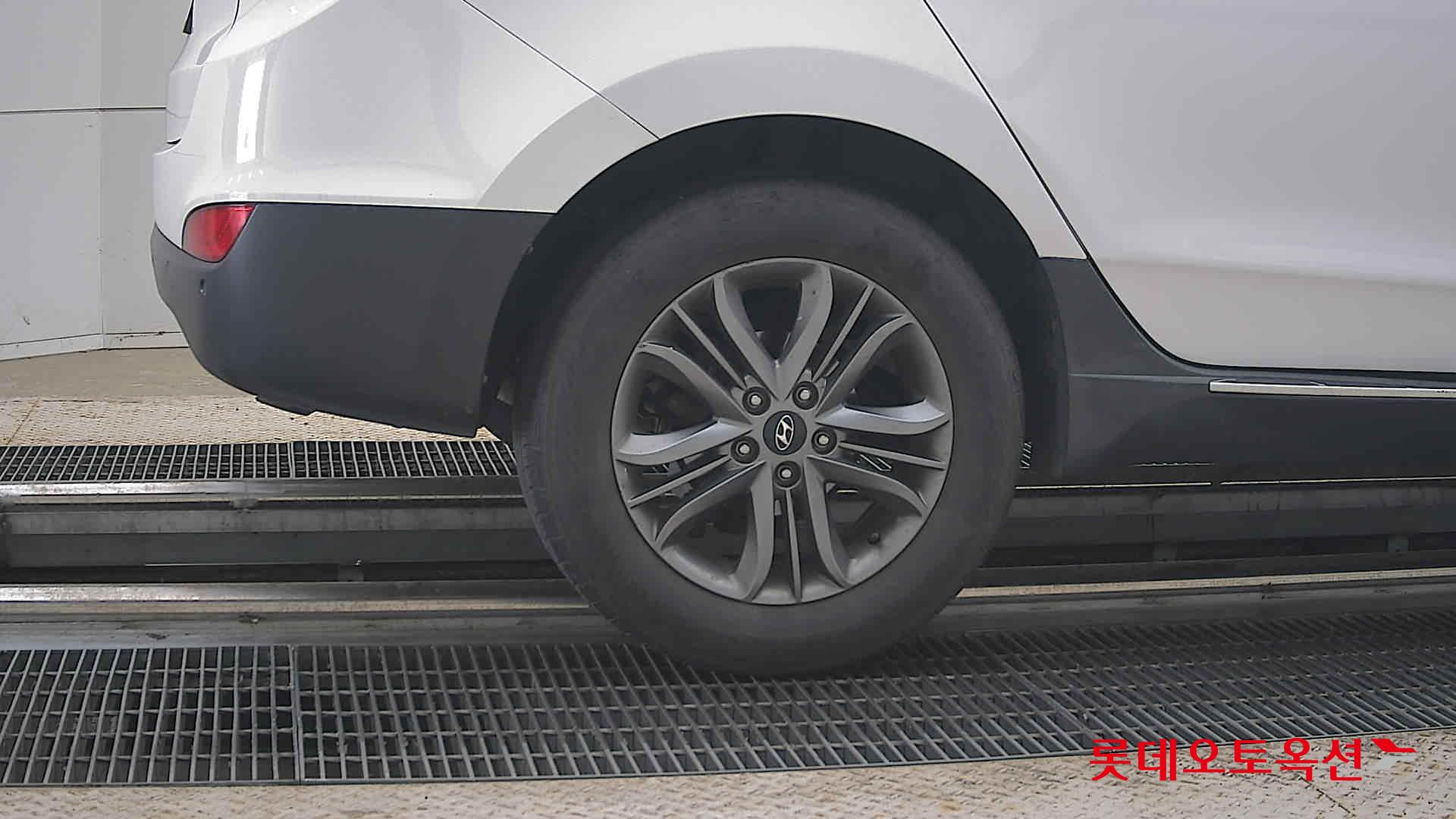 2014 - hyundai tucson