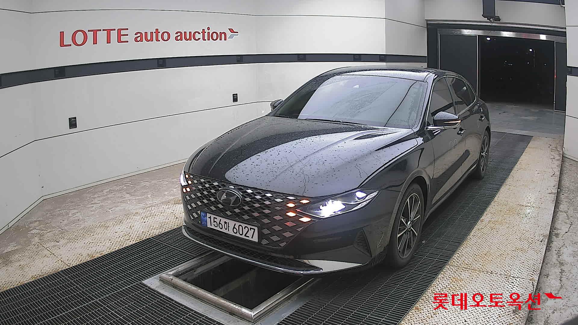 2022 - hyundai grandeur