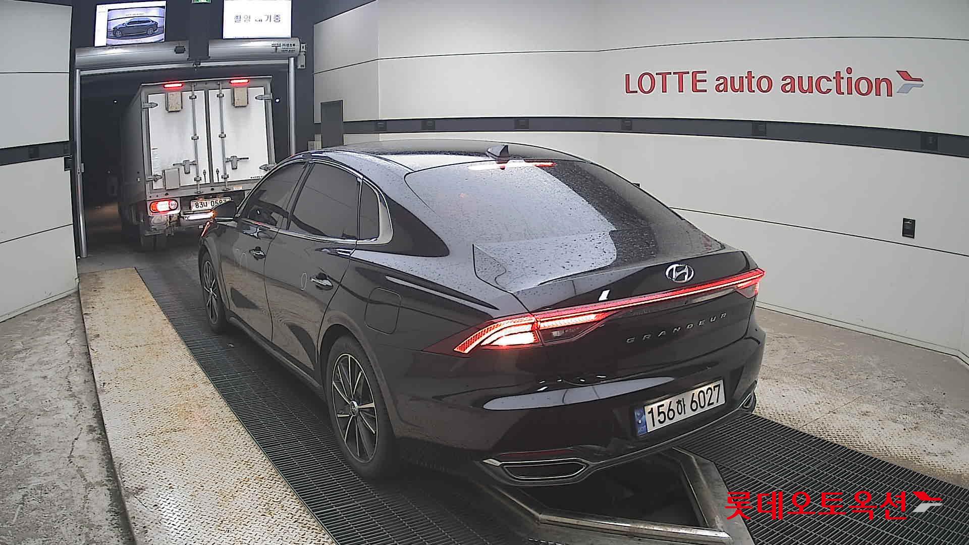 2022 - hyundai grandeur