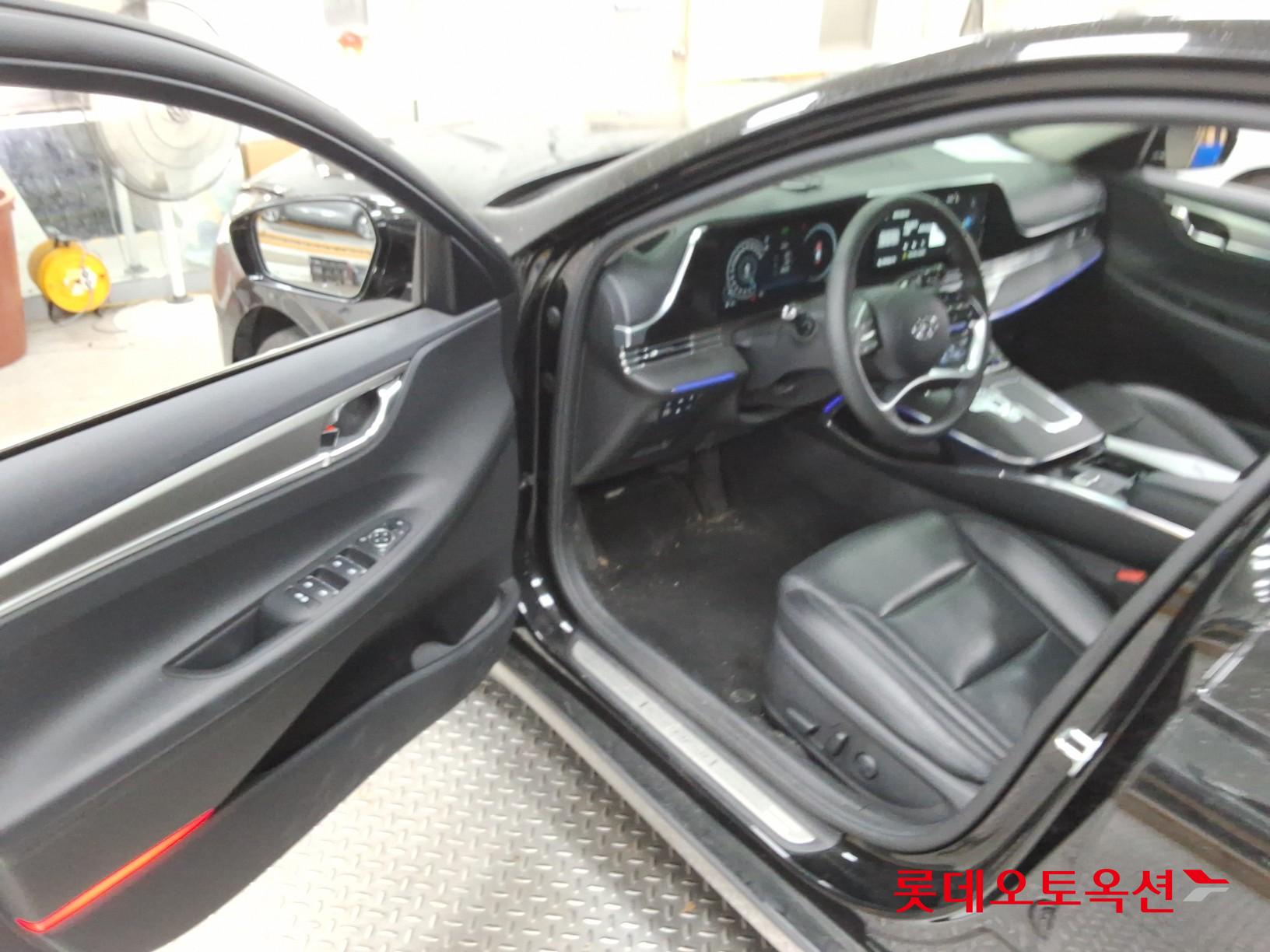 2022 - hyundai grandeur