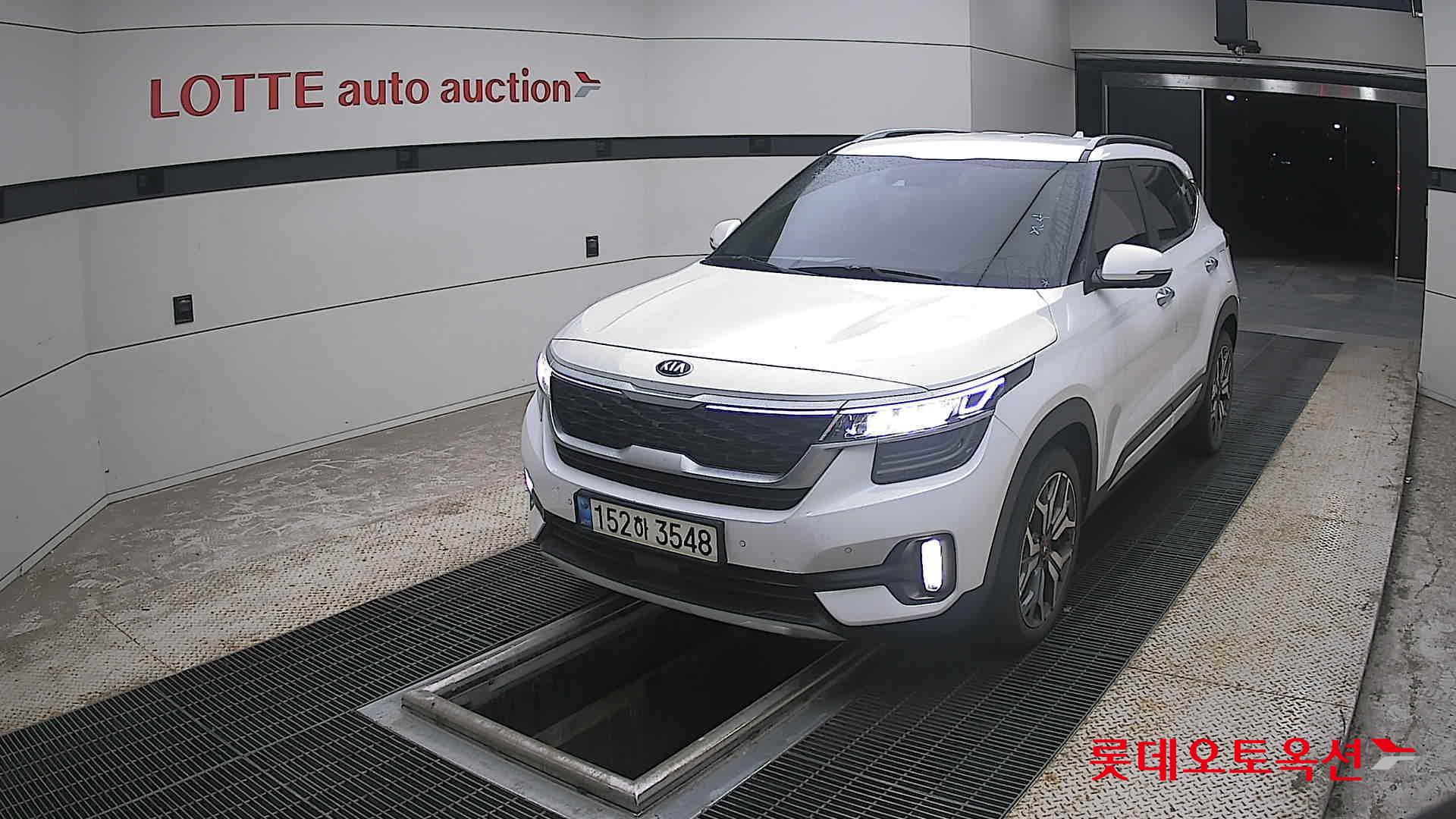 2022 - kia seltos