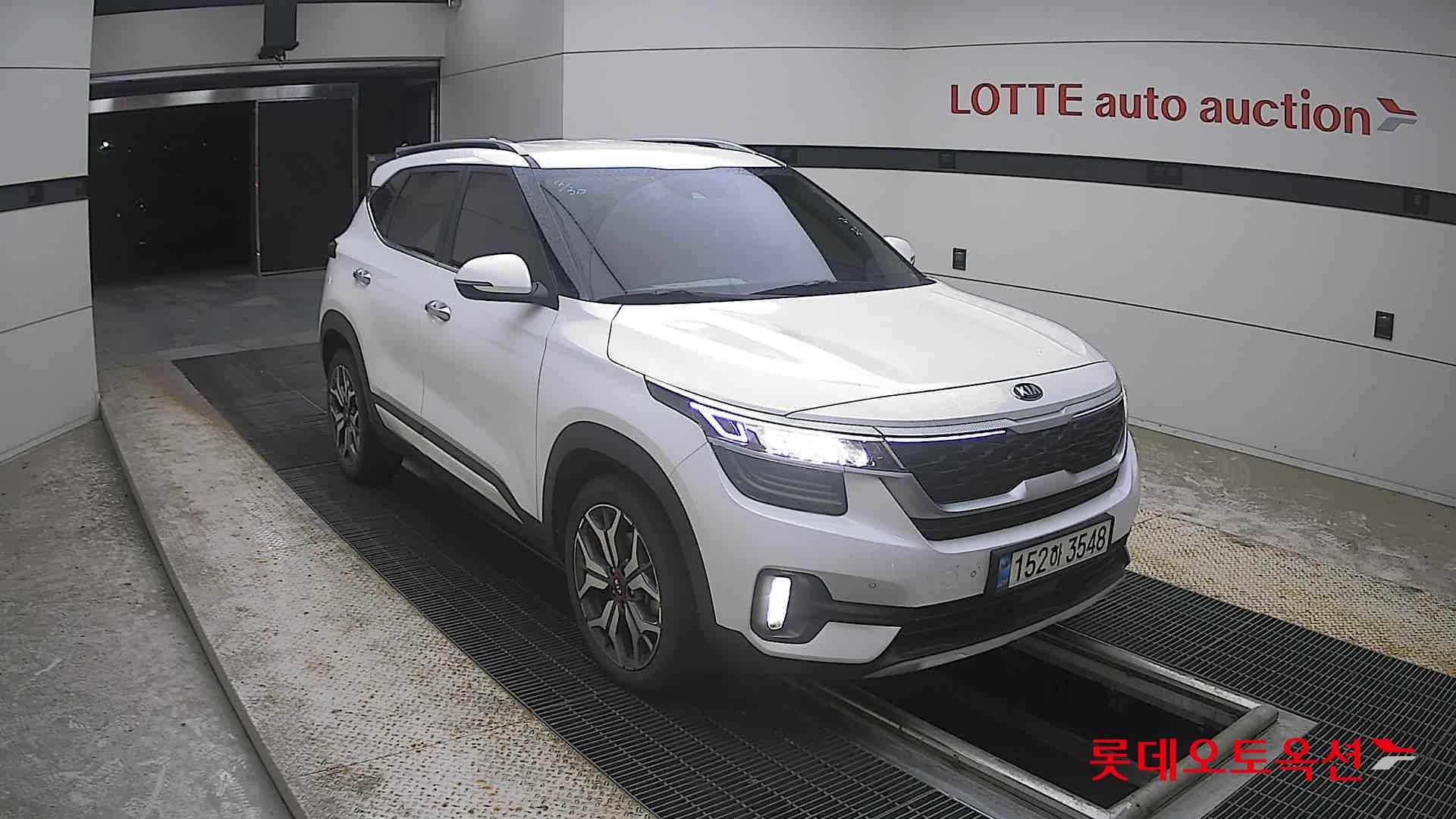 2022 - kia seltos