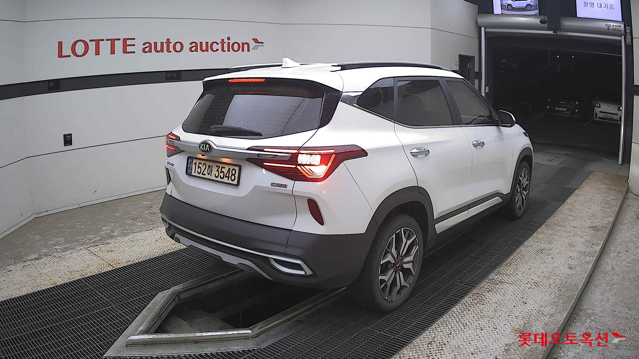 2022 - kia seltos