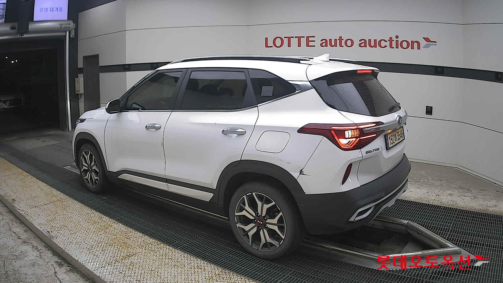 2022 - kia seltos