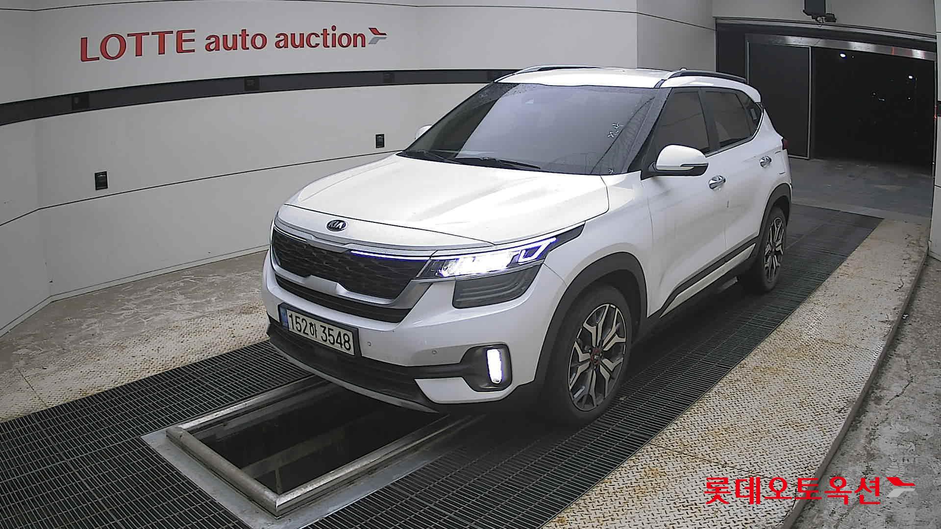 2022 - kia seltos