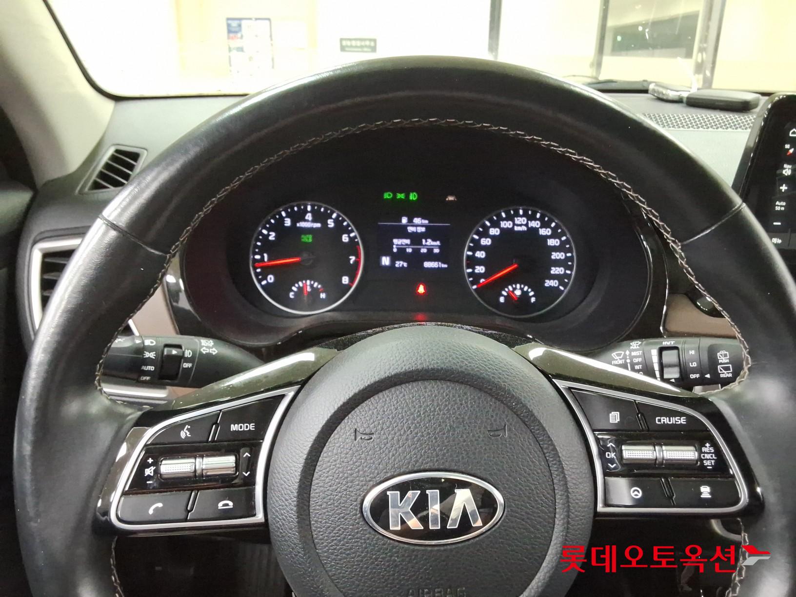 2022 - kia seltos