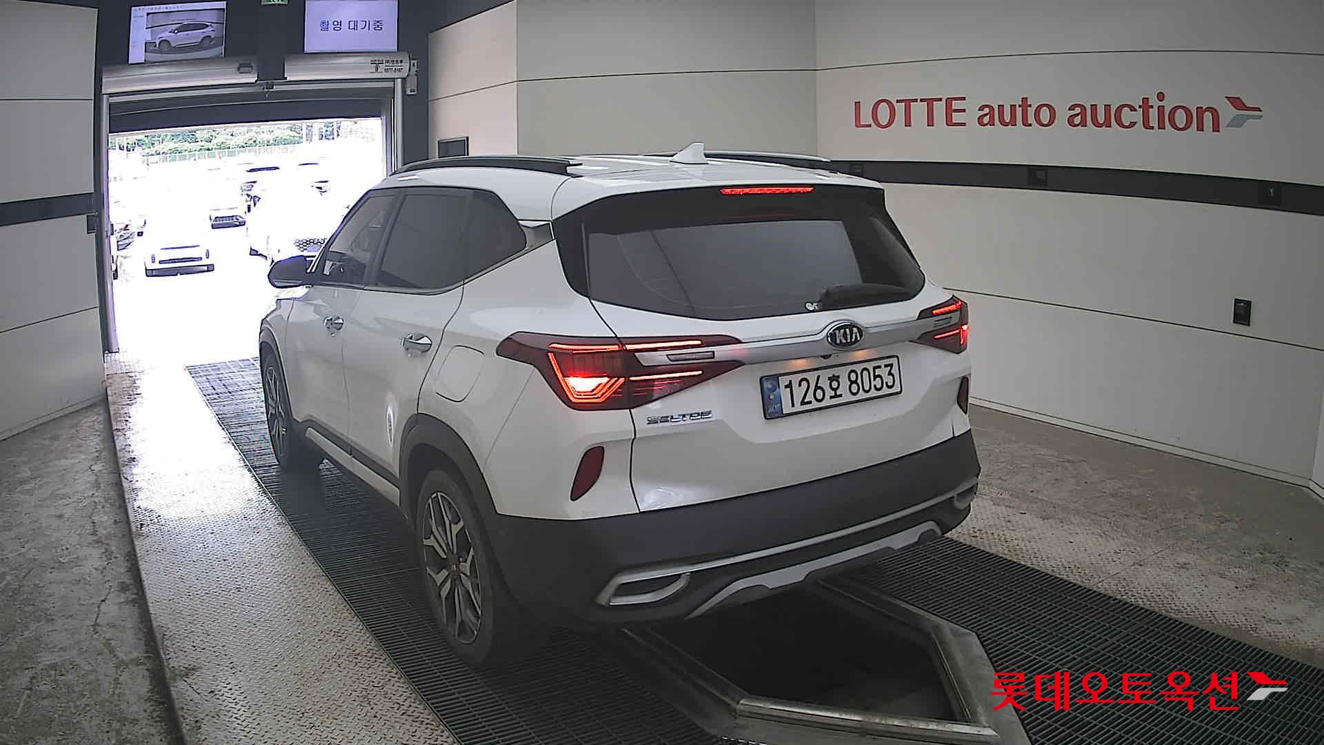 2022 - kia seltos