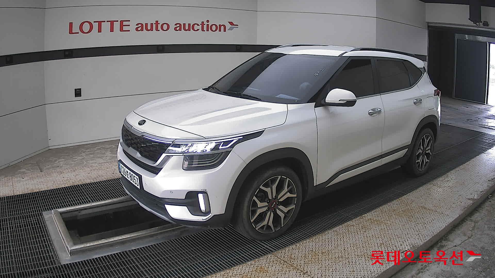 2022 - kia seltos