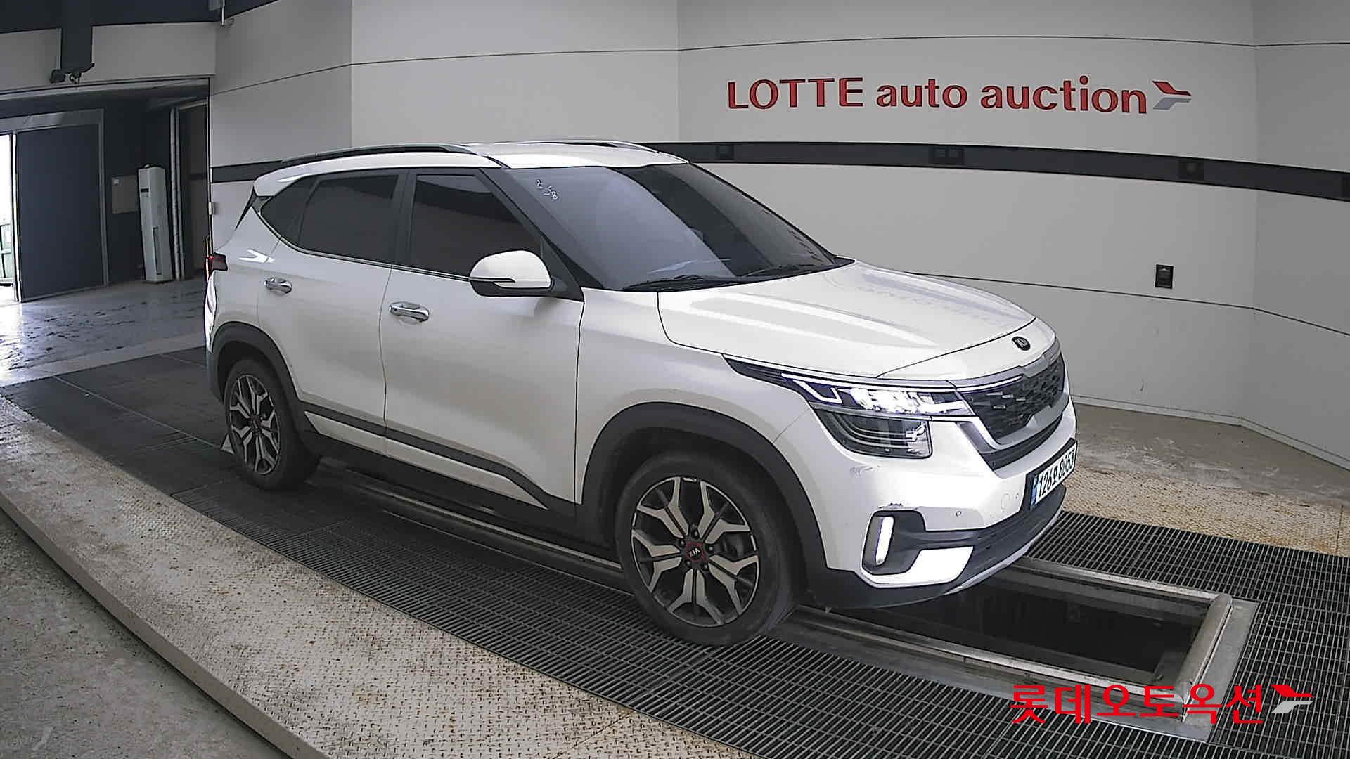 2022 - kia seltos