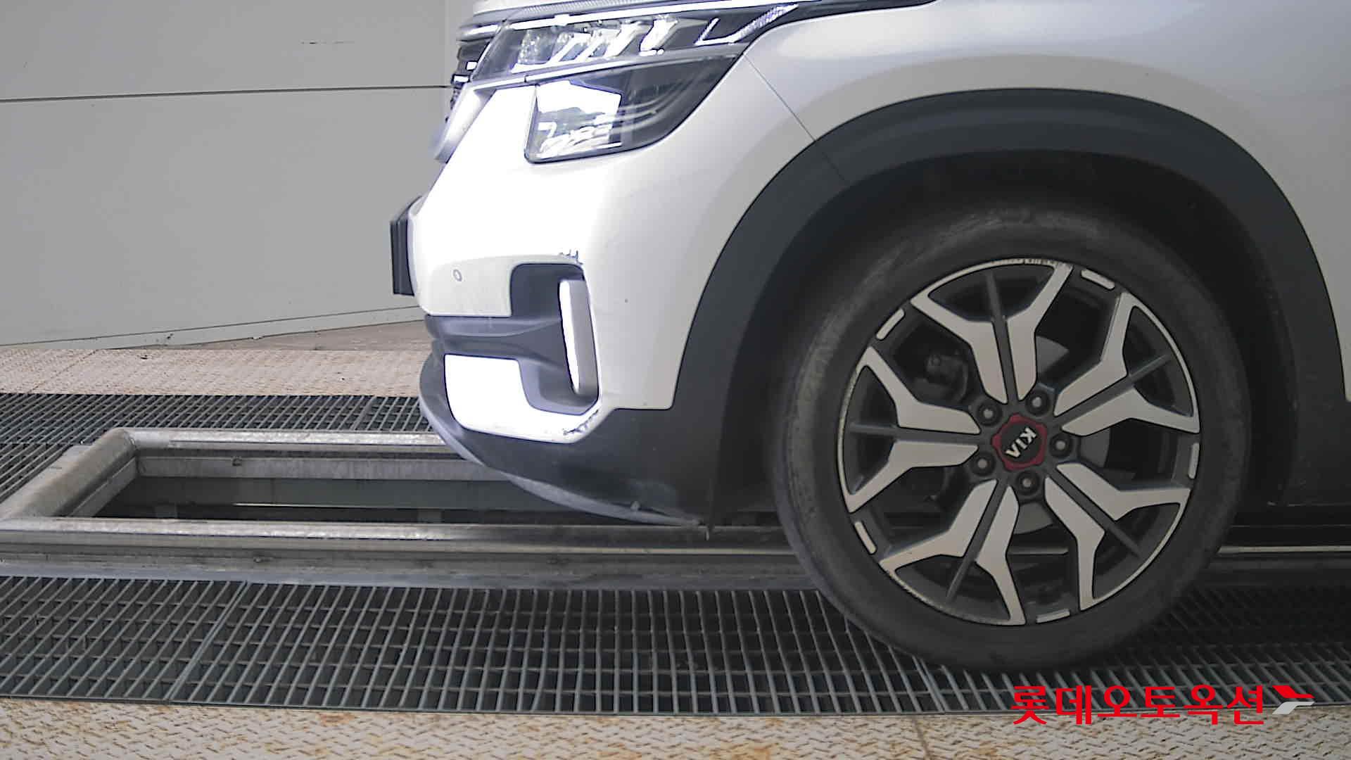 2022 - kia seltos