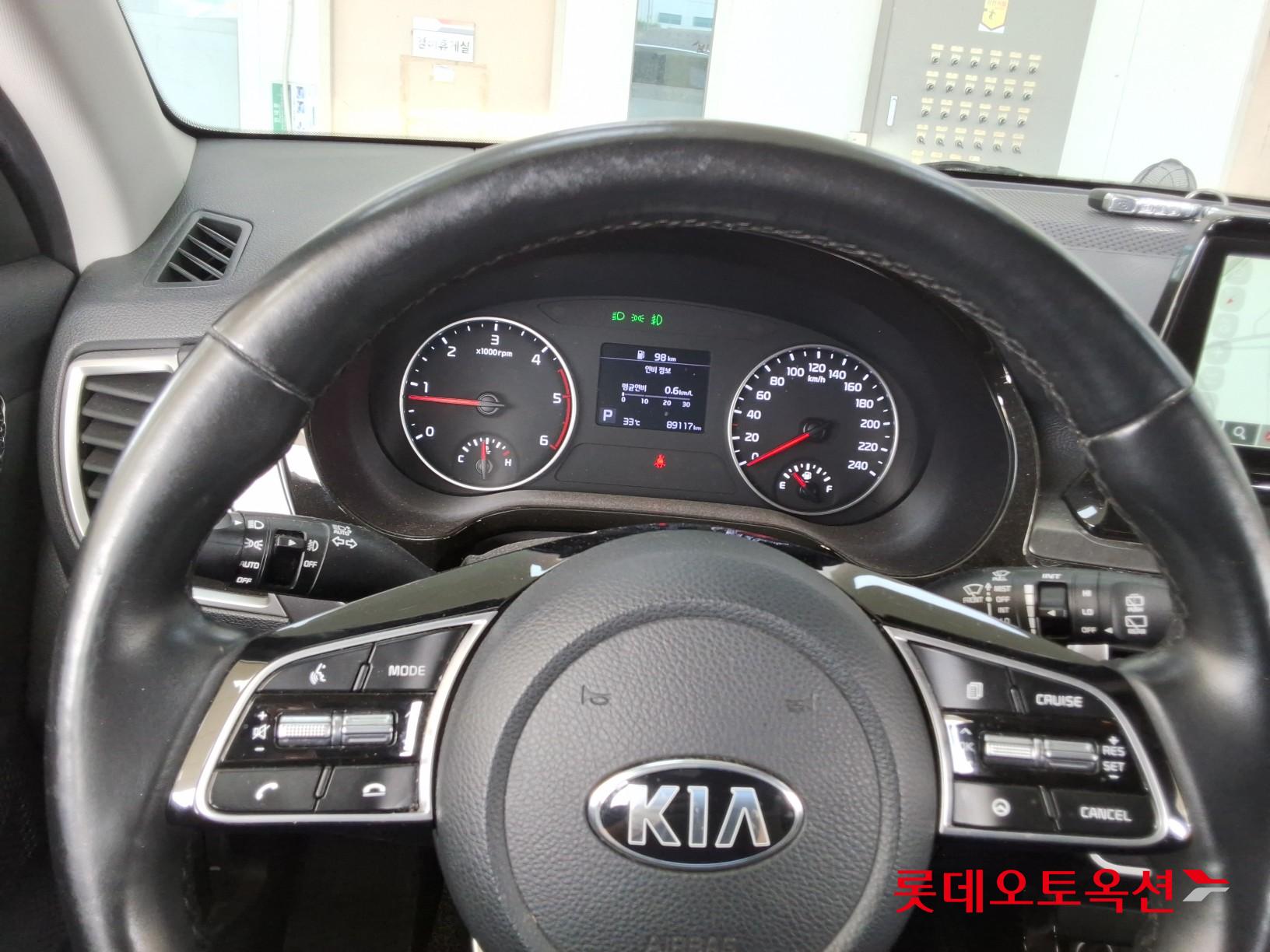 2022 - kia seltos