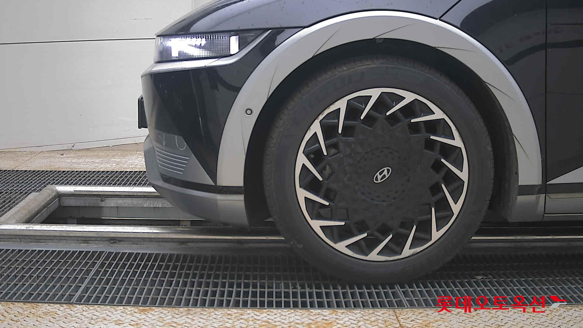 2022 - hyundai ioniq