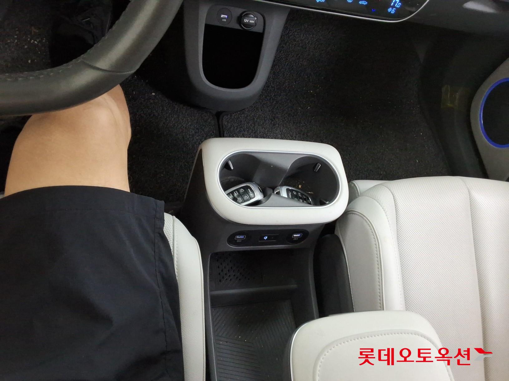 2022 - hyundai ioniq