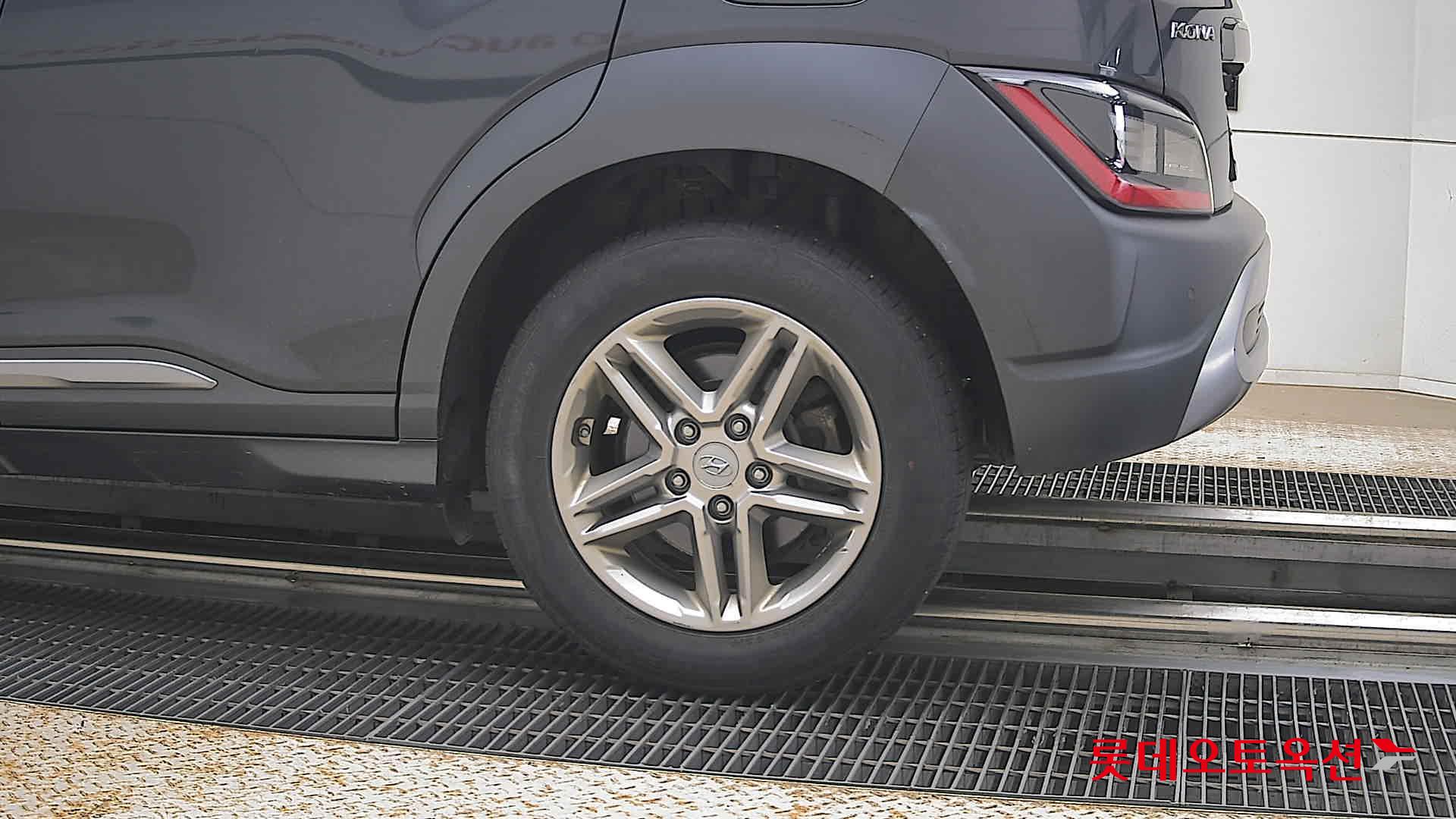 2022 - hyundai kona