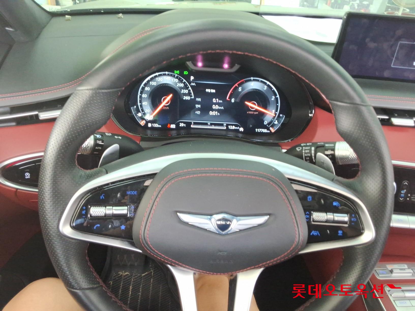 2021 - genesis gv70