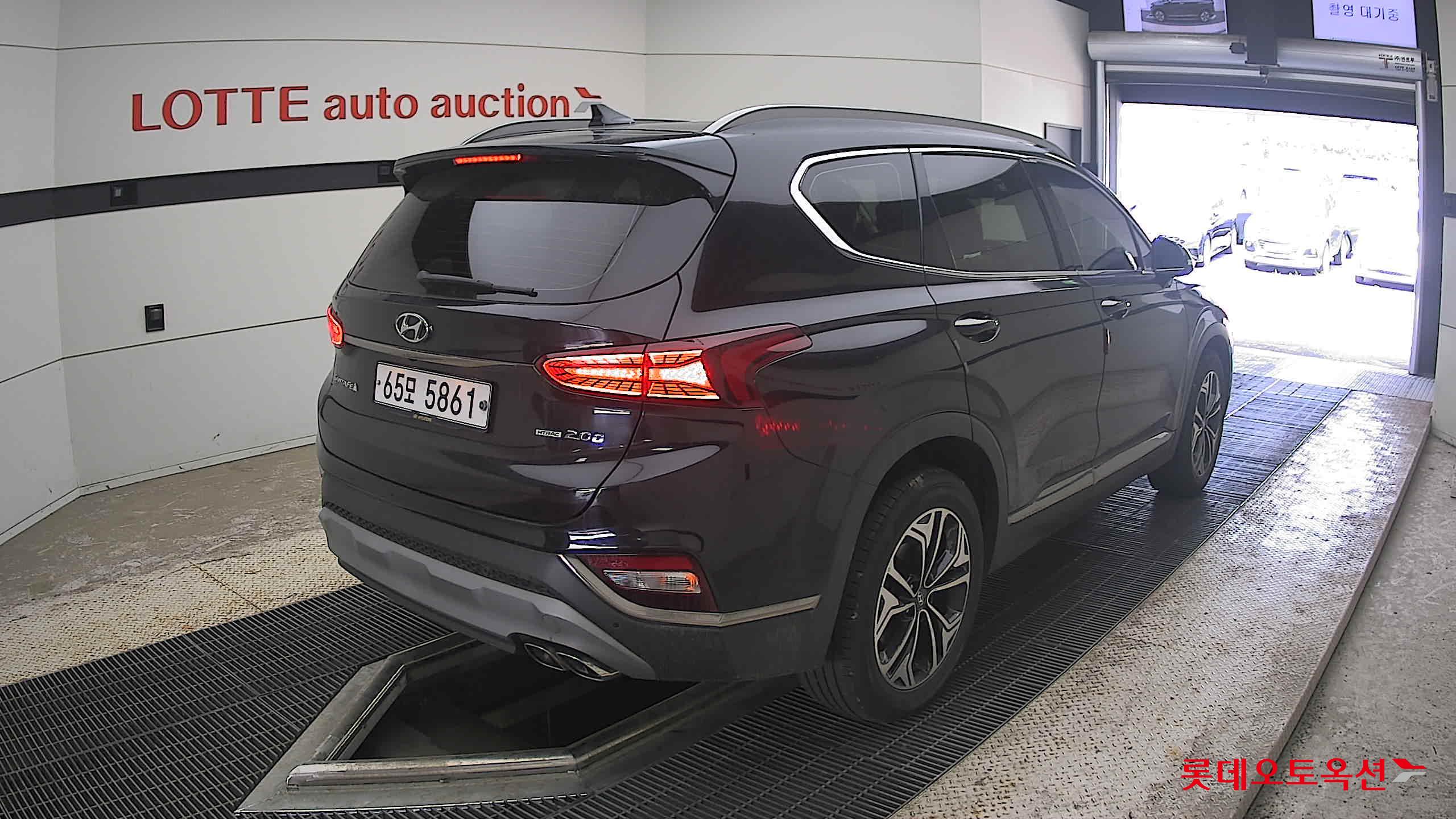 2019 - hyundai santafe