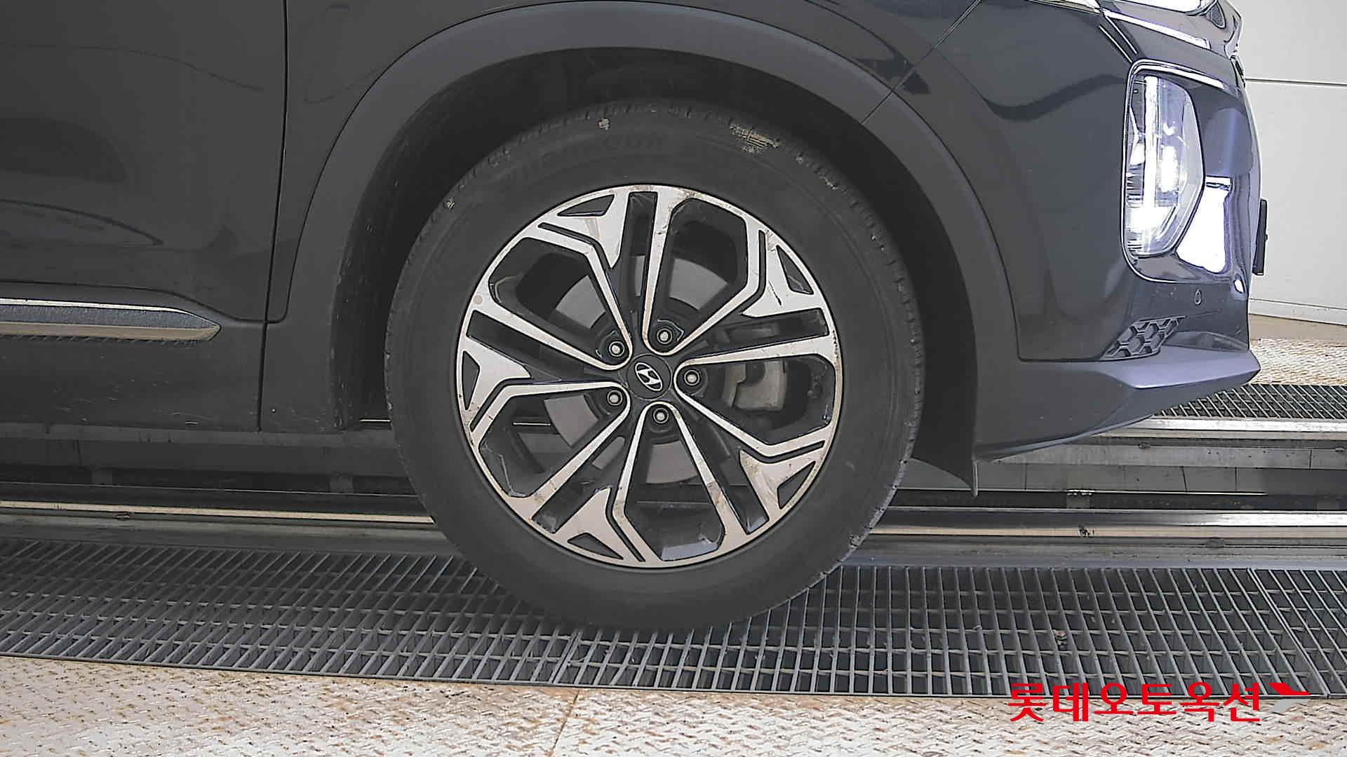 2019 - hyundai santafe