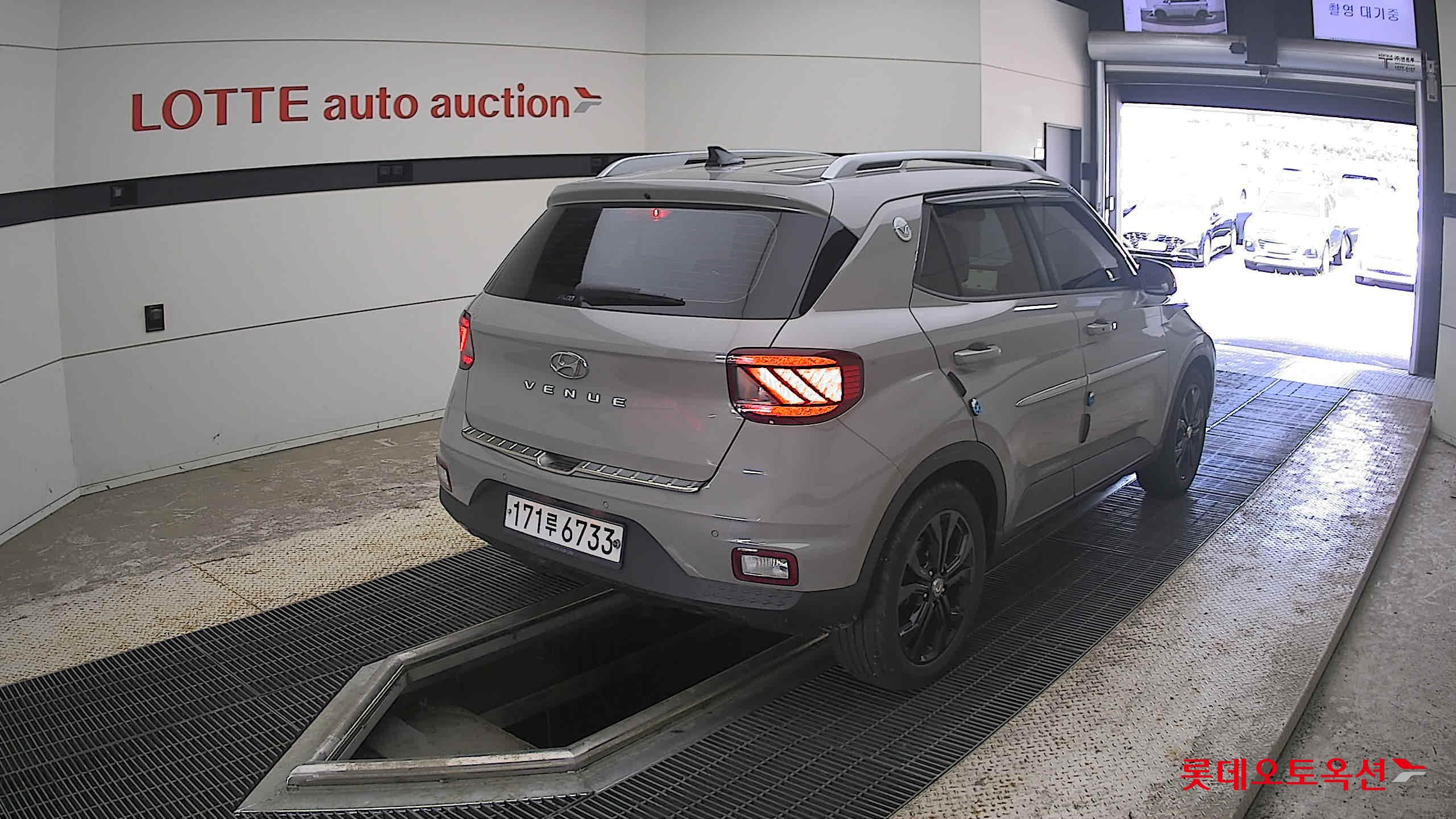 2020 - hyundai venue