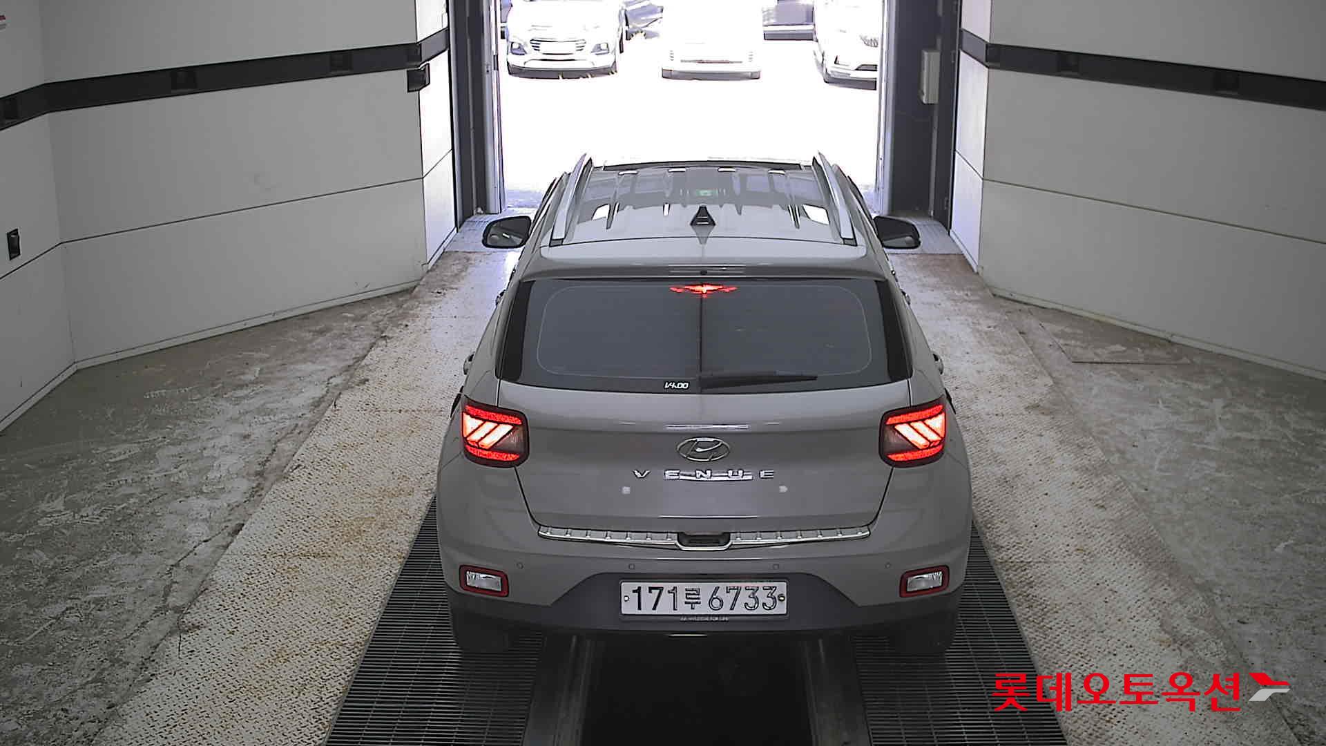 2020 - hyundai venue