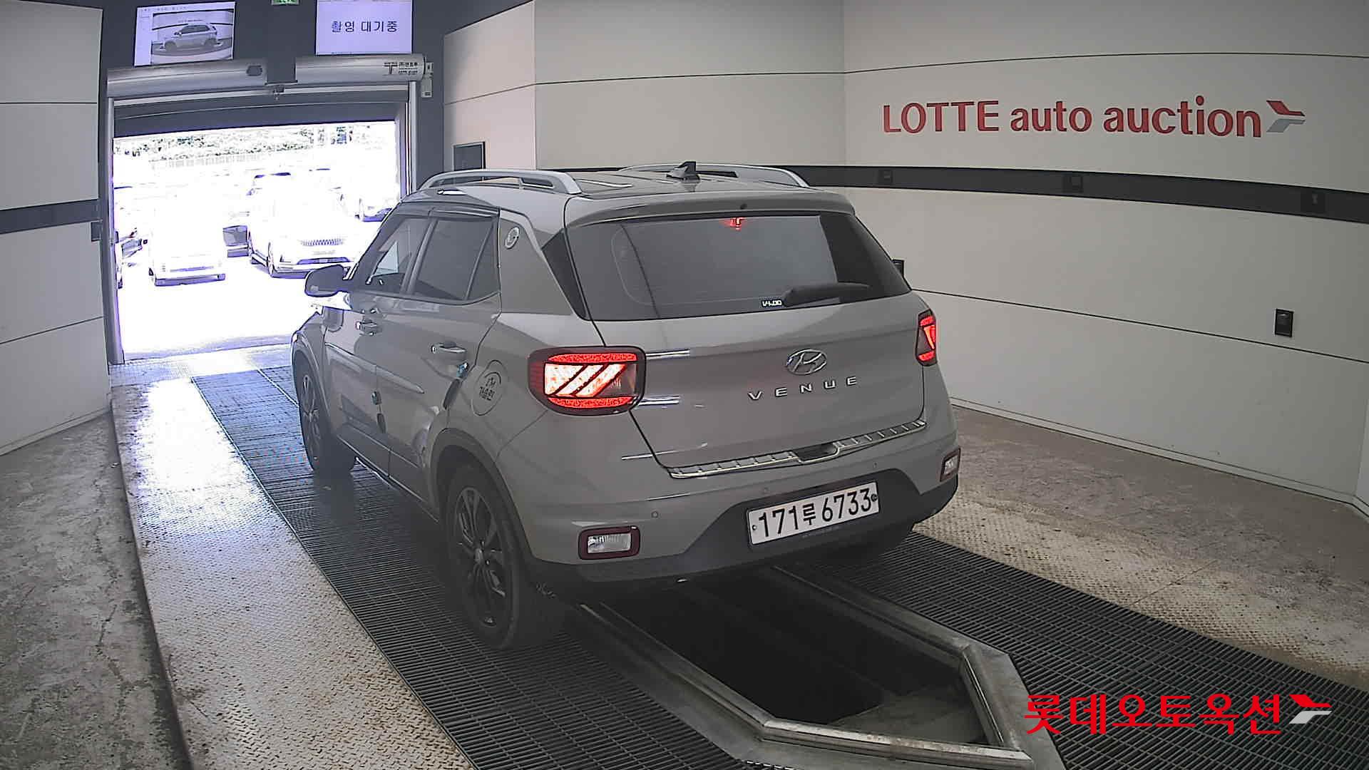2020 - hyundai venue