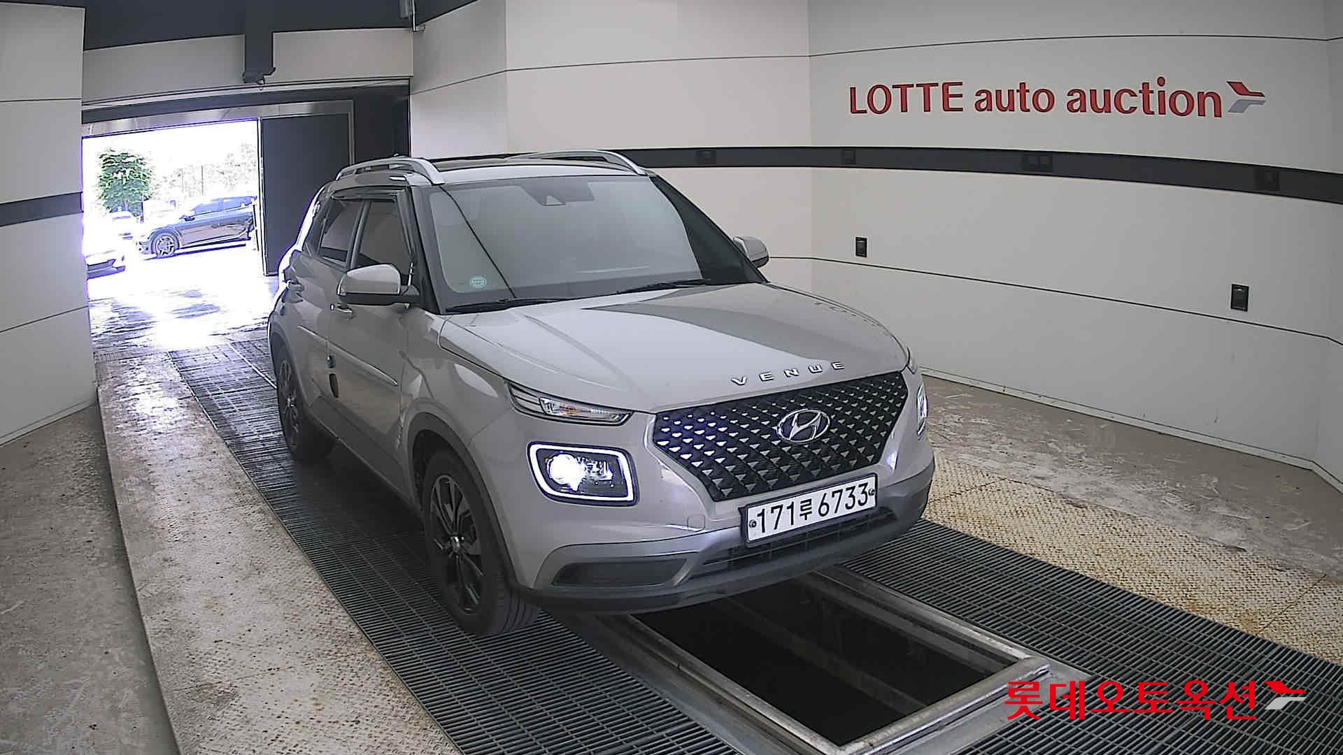 2020 - hyundai venue