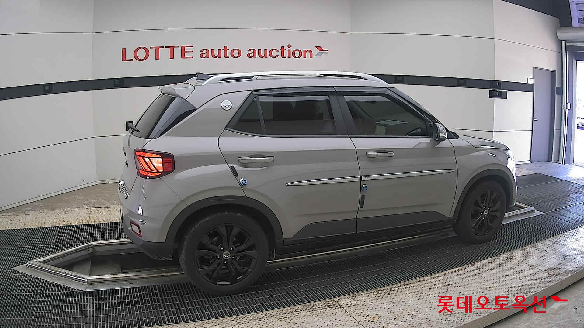 2020 - hyundai venue