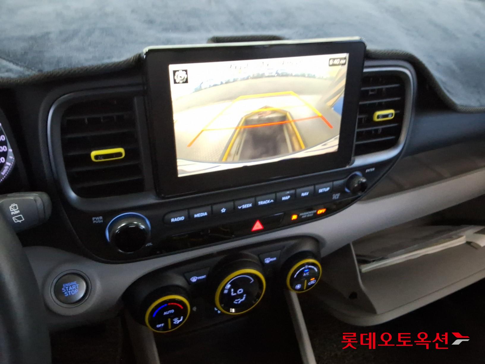 2020 - hyundai venue