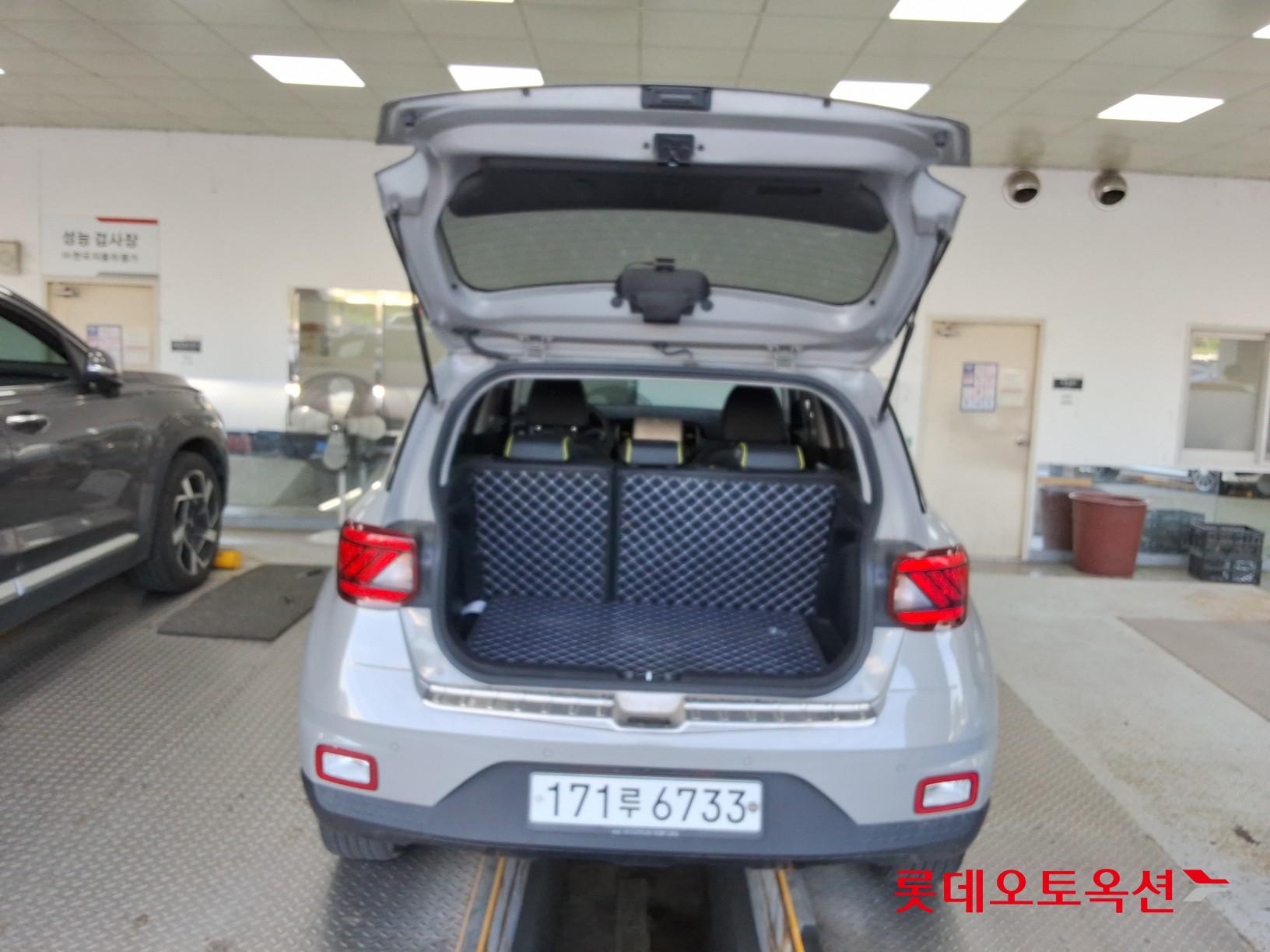 2020 - hyundai venue