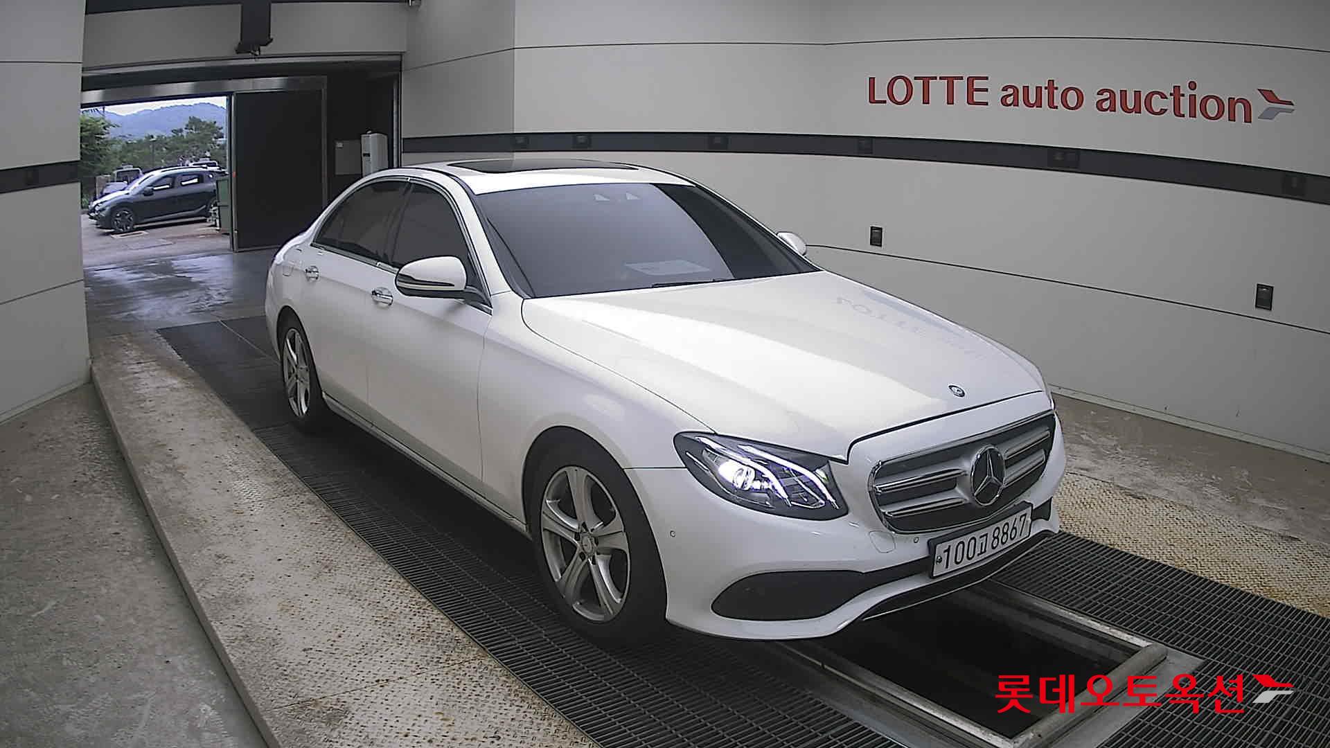 2017 - mercedes-benz e200