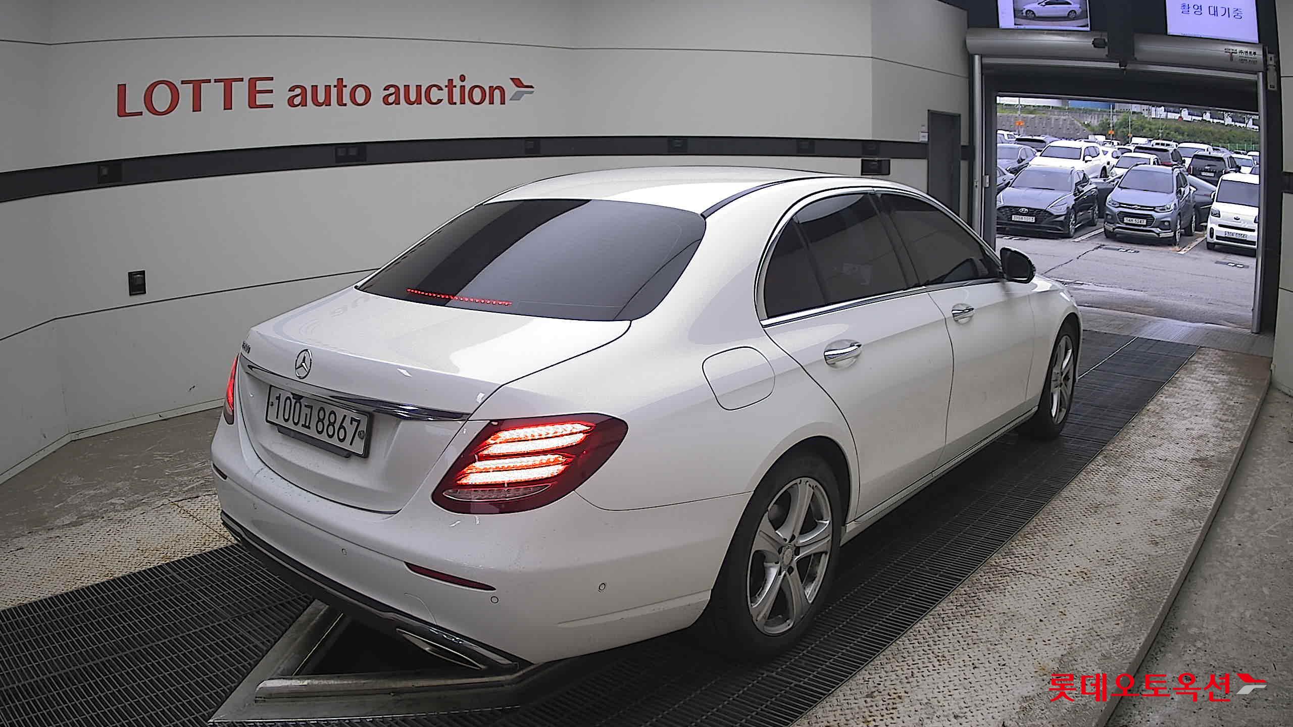 2017 - mercedes-benz e200