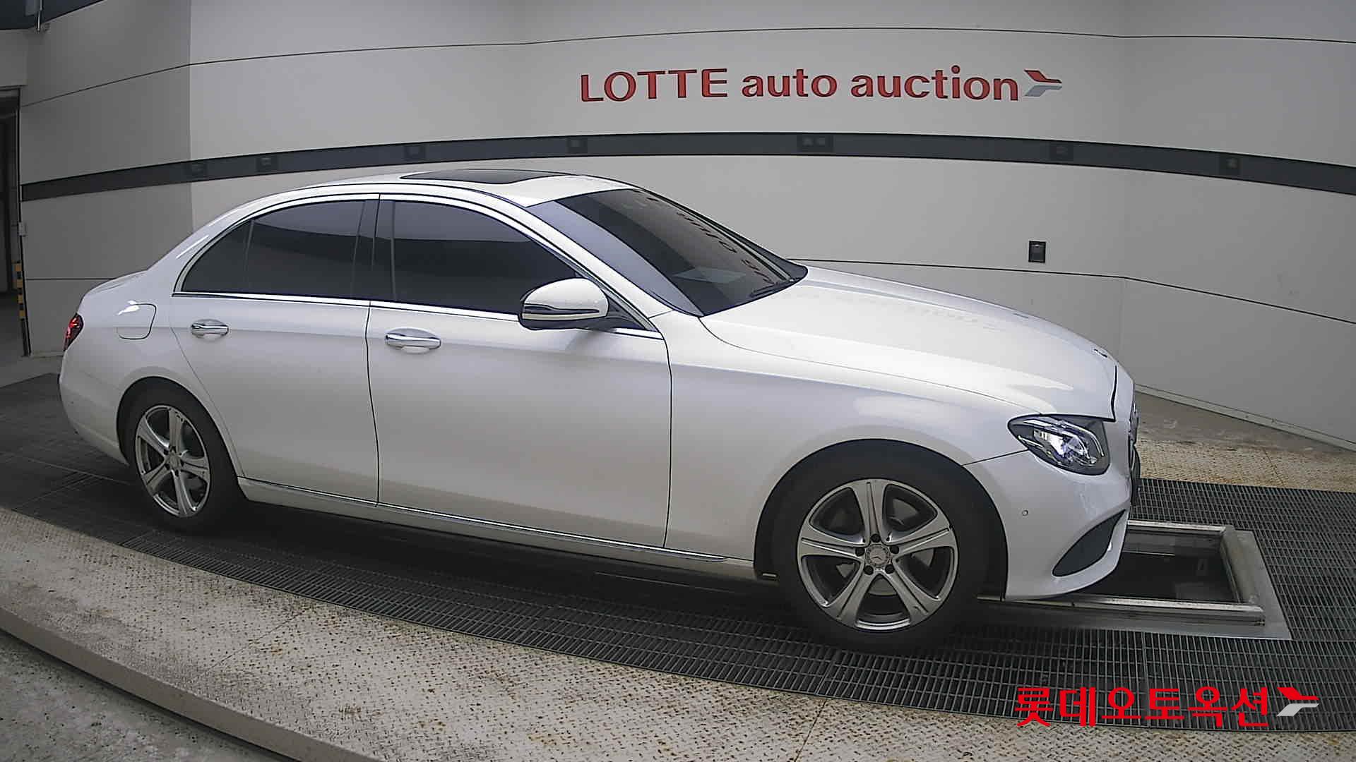 2017 - mercedes-benz e200