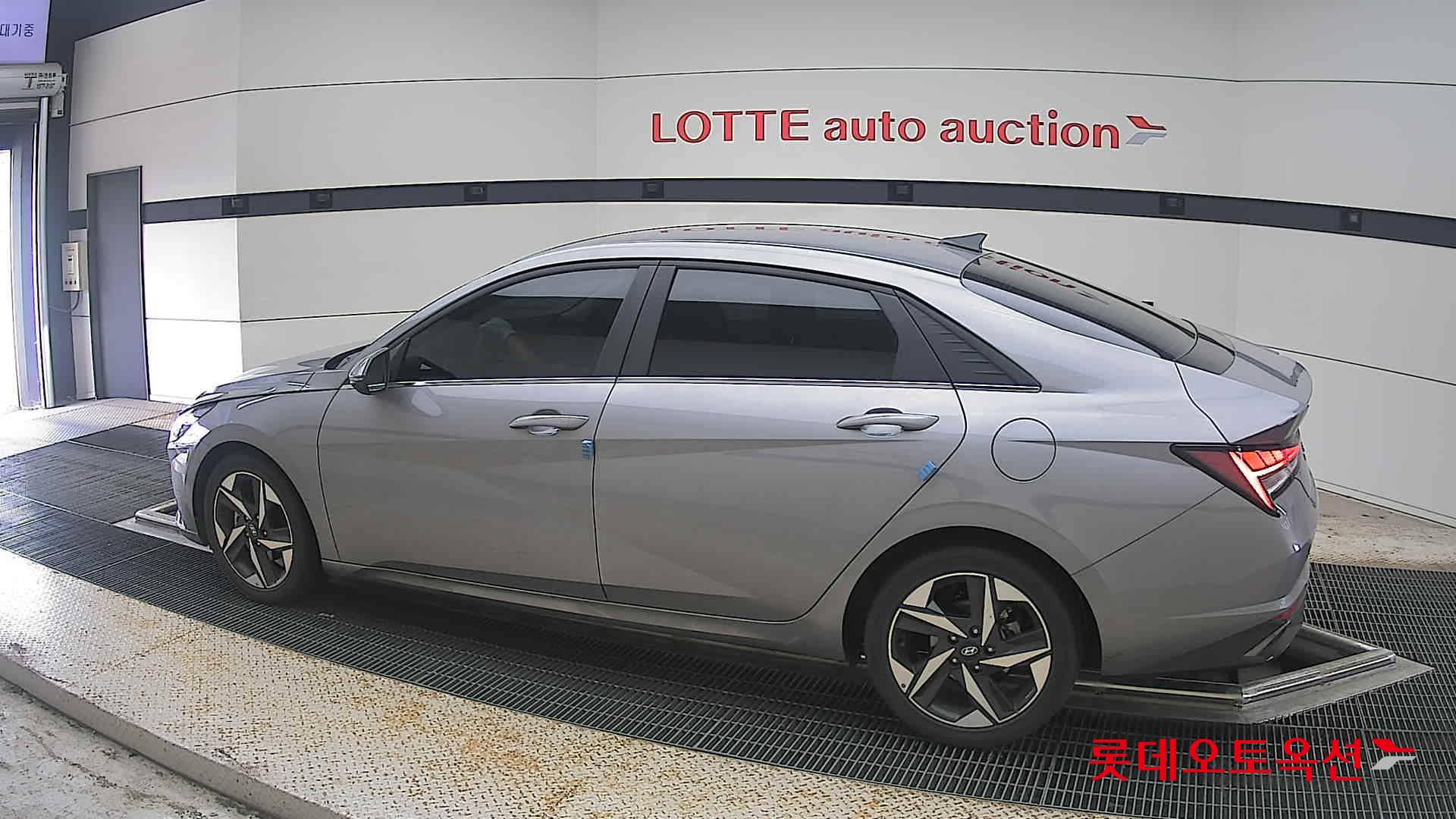 2023 - hyundai avante