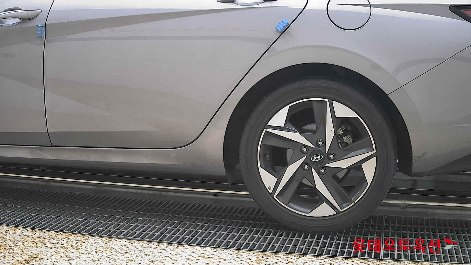 2023 - hyundai avante