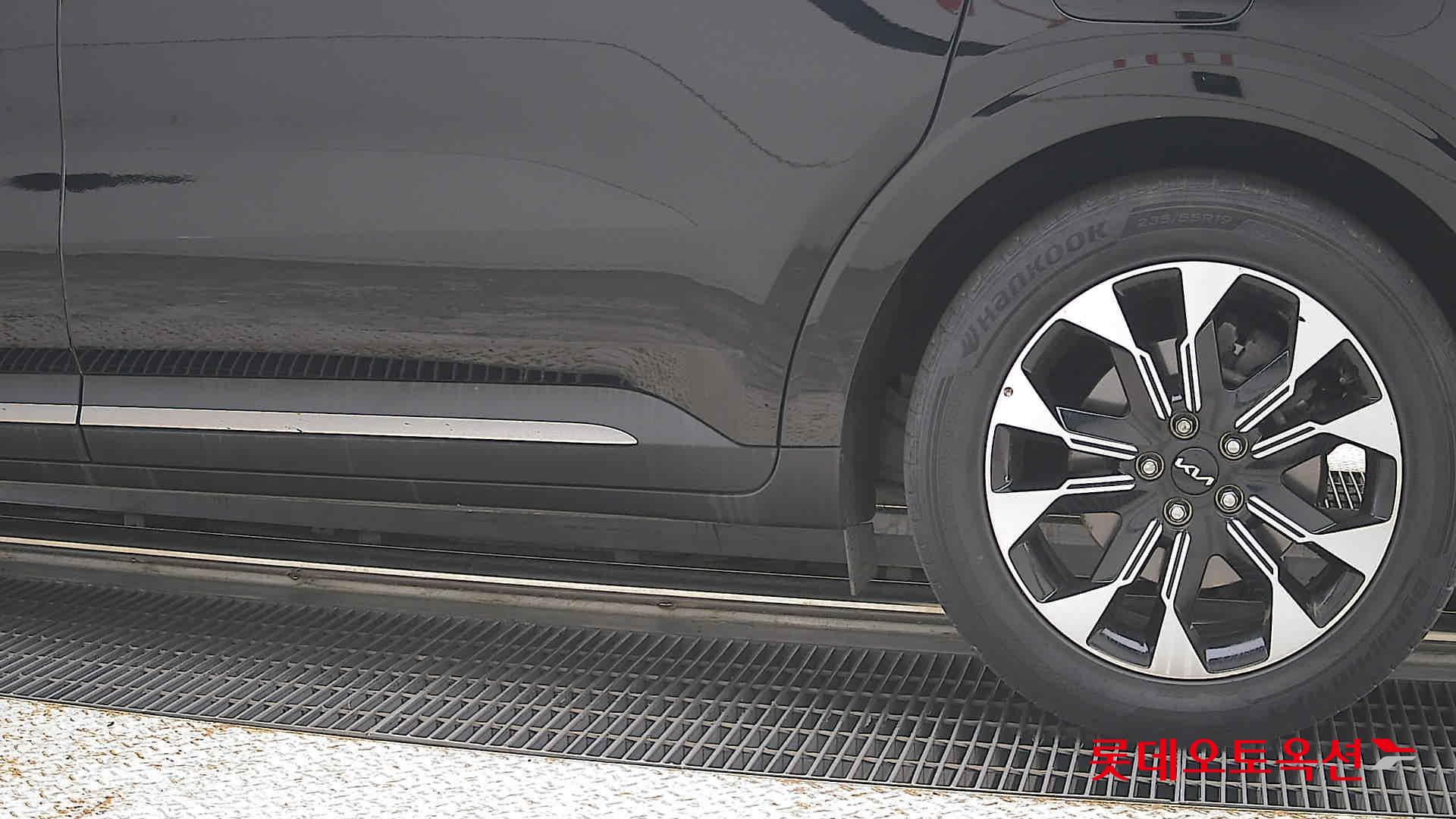 2022 - kia carnival