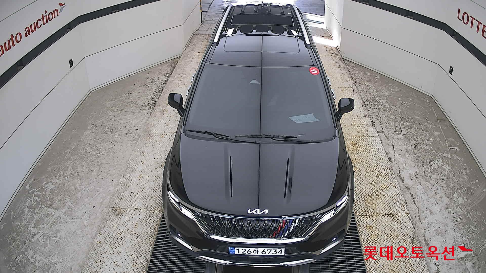 2022 - kia carnival