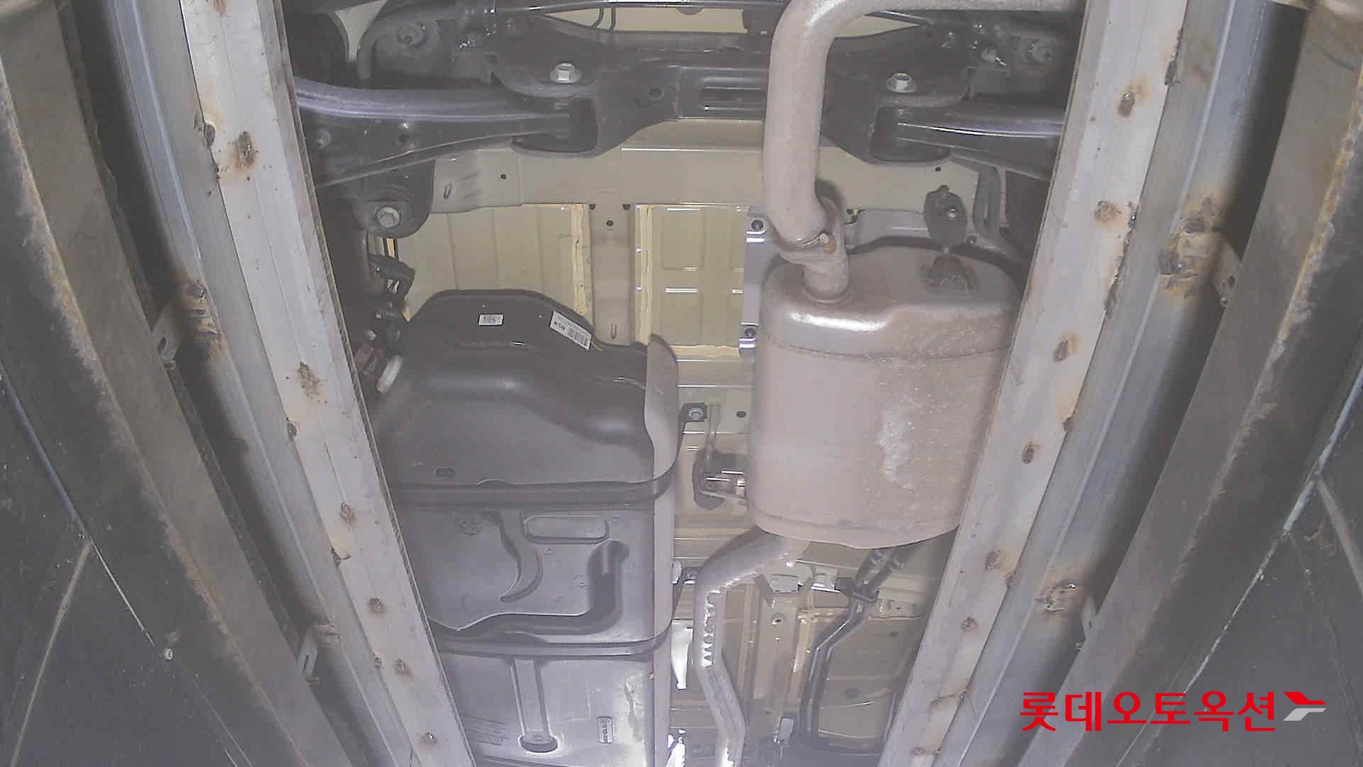 2023 - kia carnival