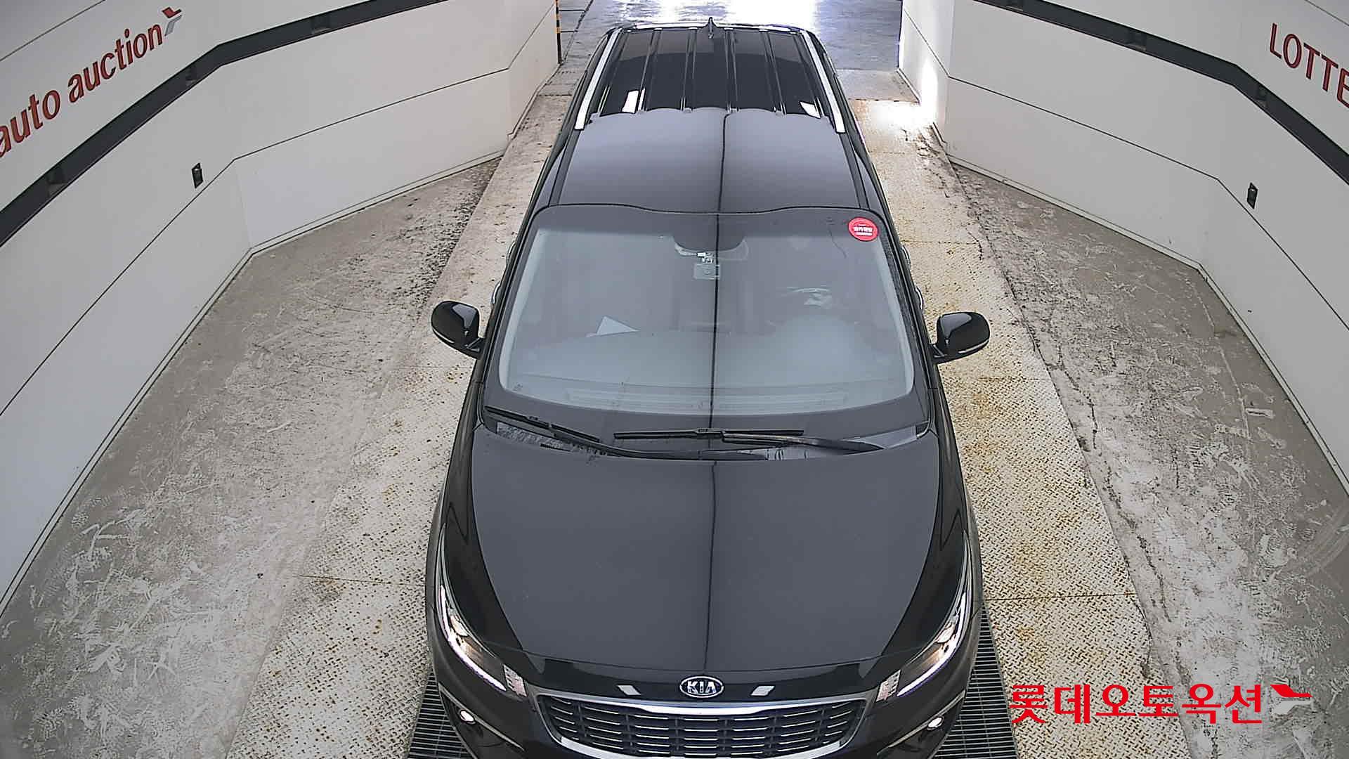 2020 - kia carnival