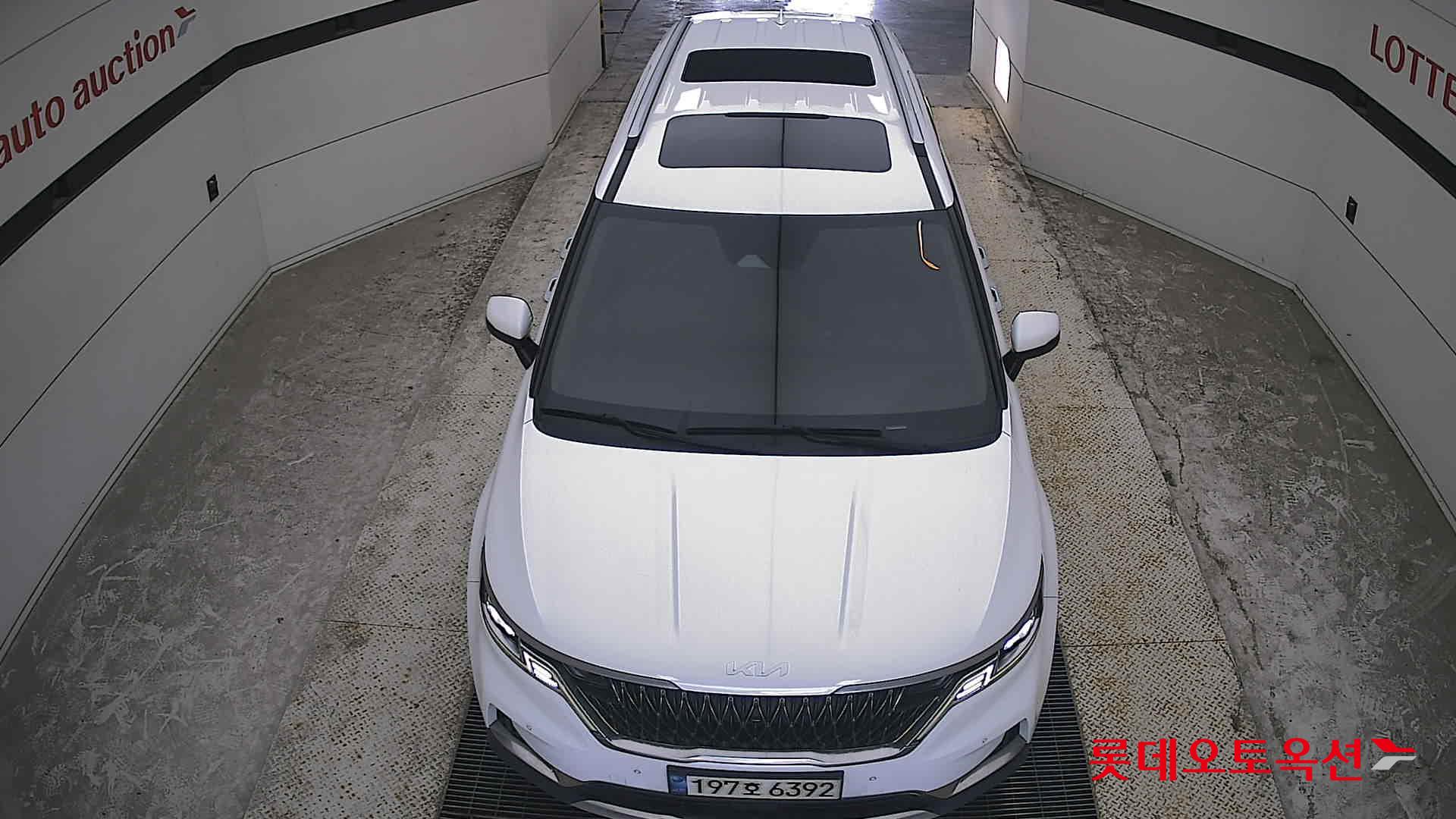 2022 - kia carnival