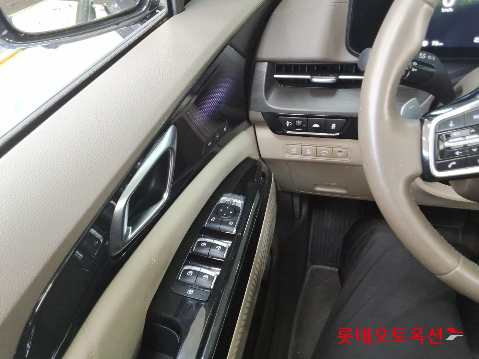 2022 - kia carnival
