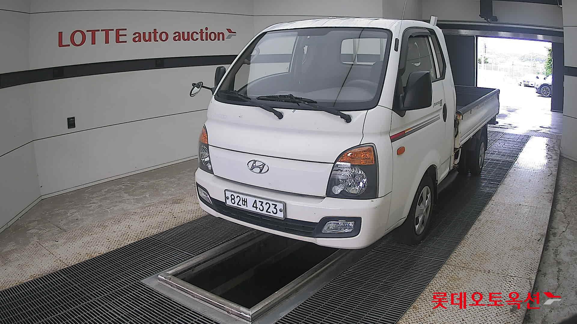 2013 - hyundai porter