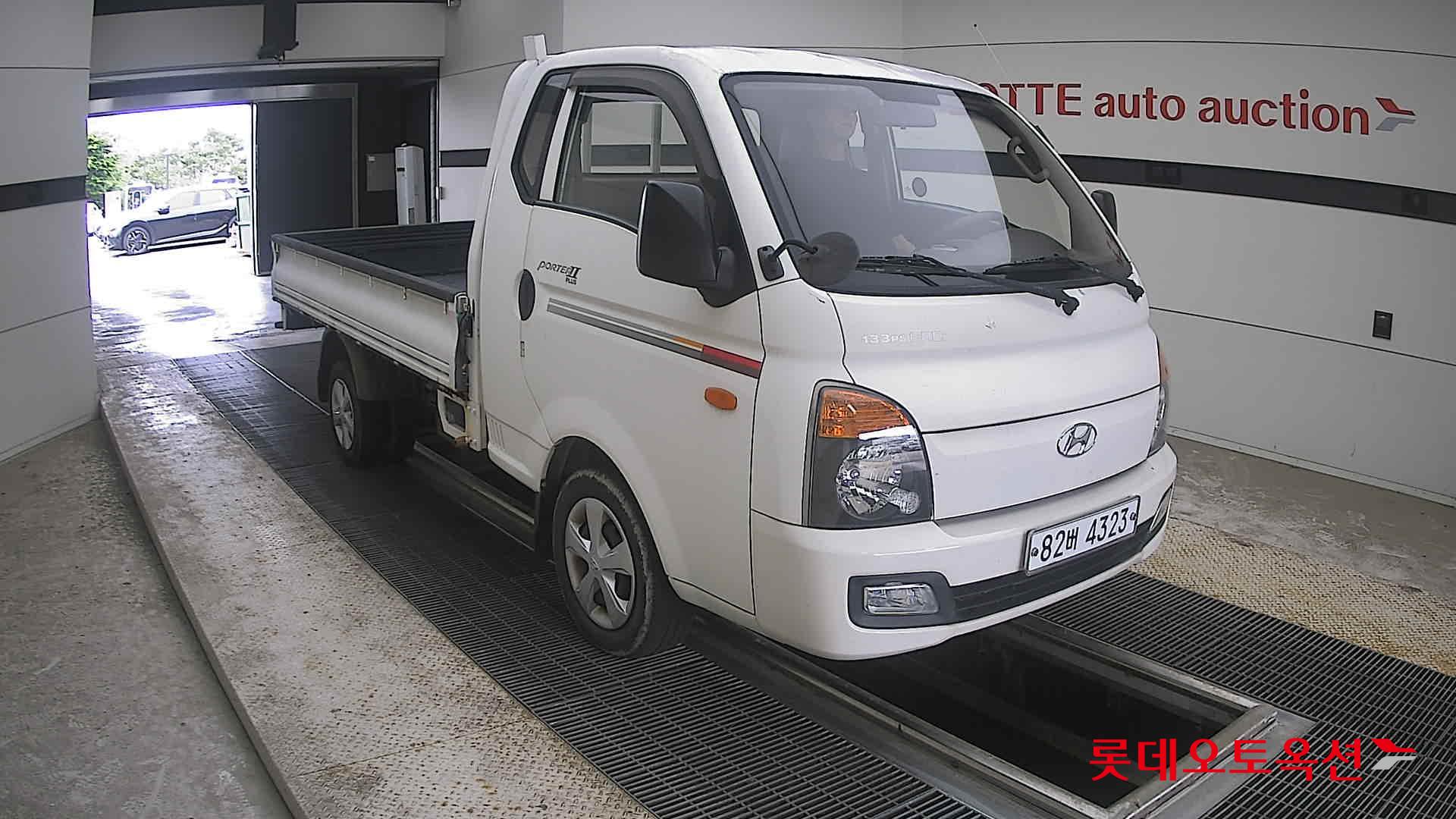2013 - hyundai porter